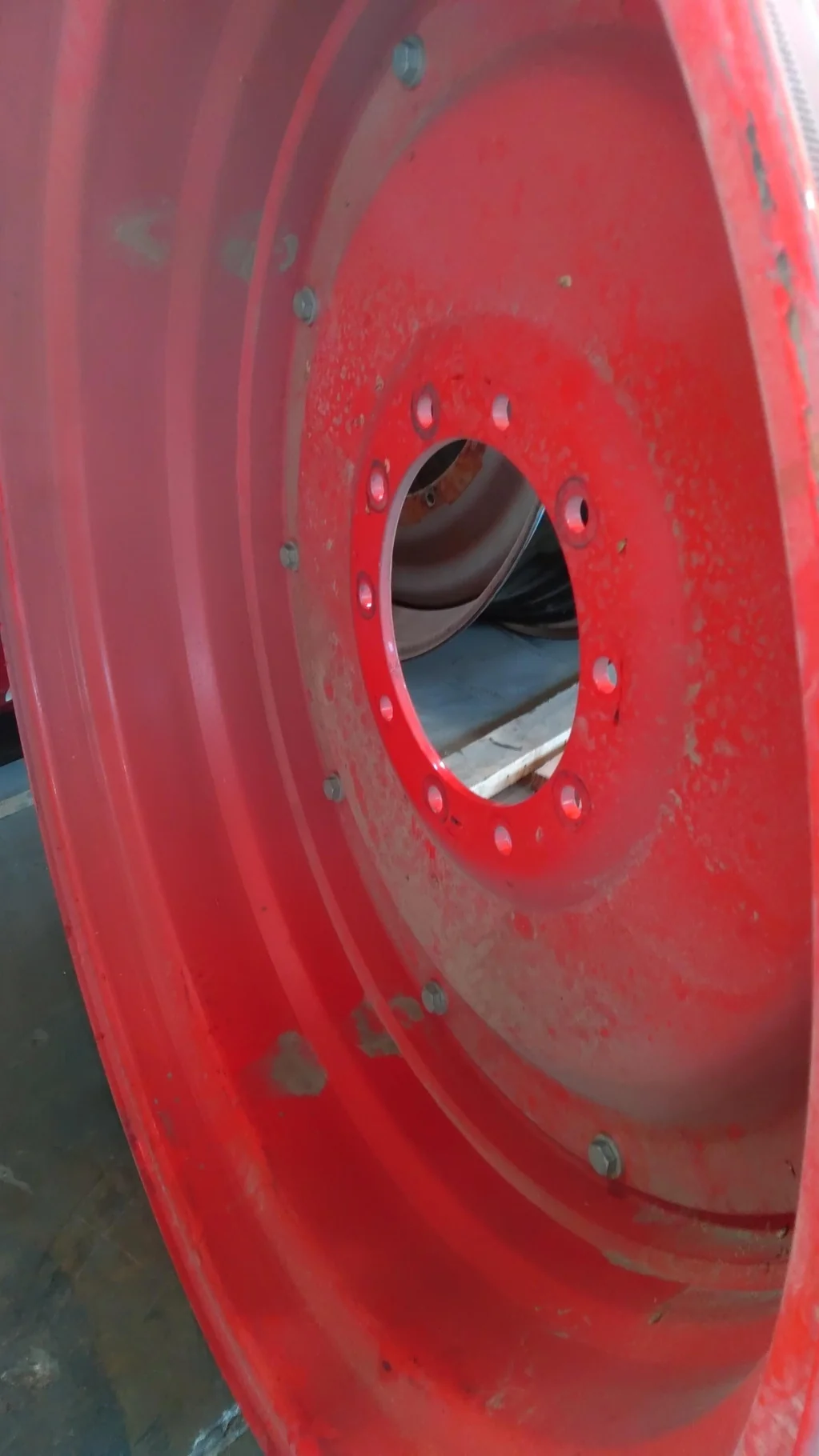 Take-Off 16 X 42 10-13.19-11.07 Rim & Rail Fendt Red Wheel w/ Disc image 2