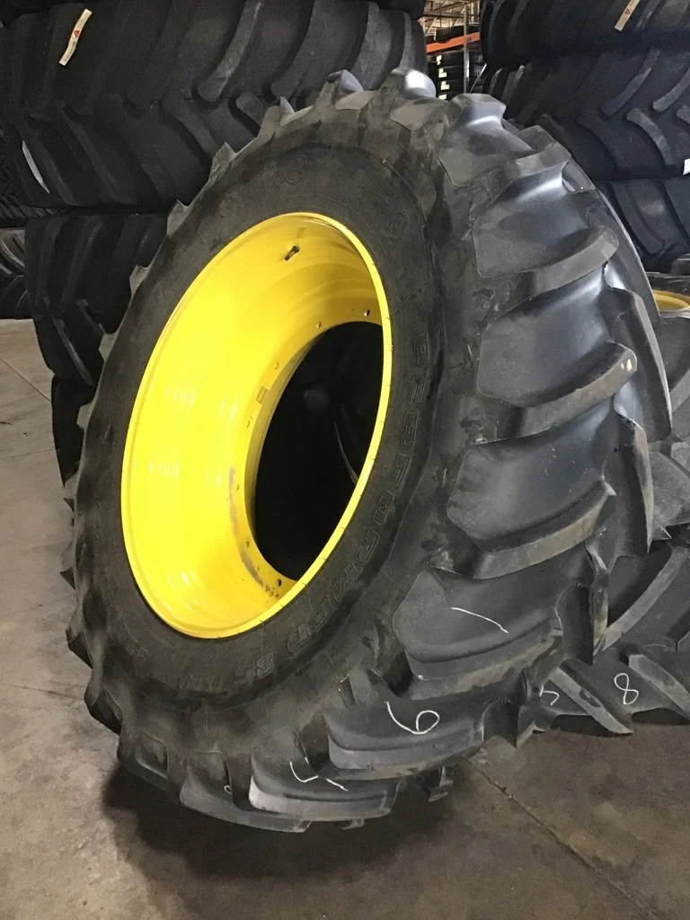 Used 520/85R42 157D Firestone Performer 85 Extra TL R-1W 85-90% on 18 X 42 GKN 12-32.047-30.078 Rim