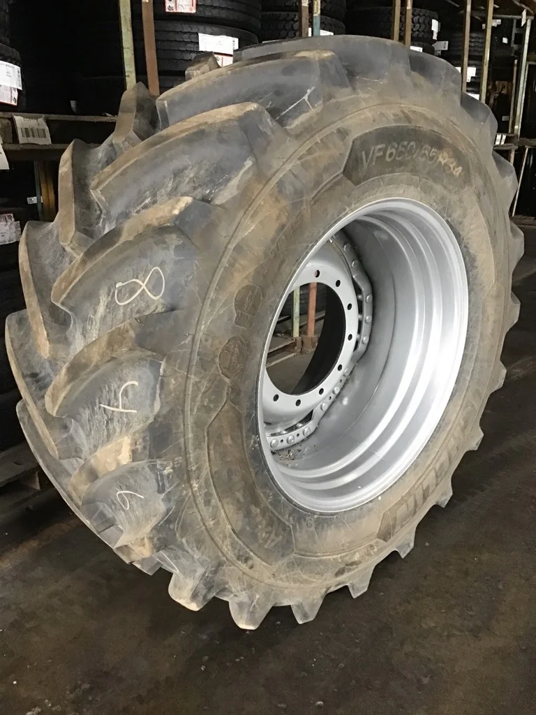 Used VF650/65R34 170D/167E Michelin Axiobib II TL R-1 95-100% on 23 X 34 12-16.732-14.620 Waffle 3 B