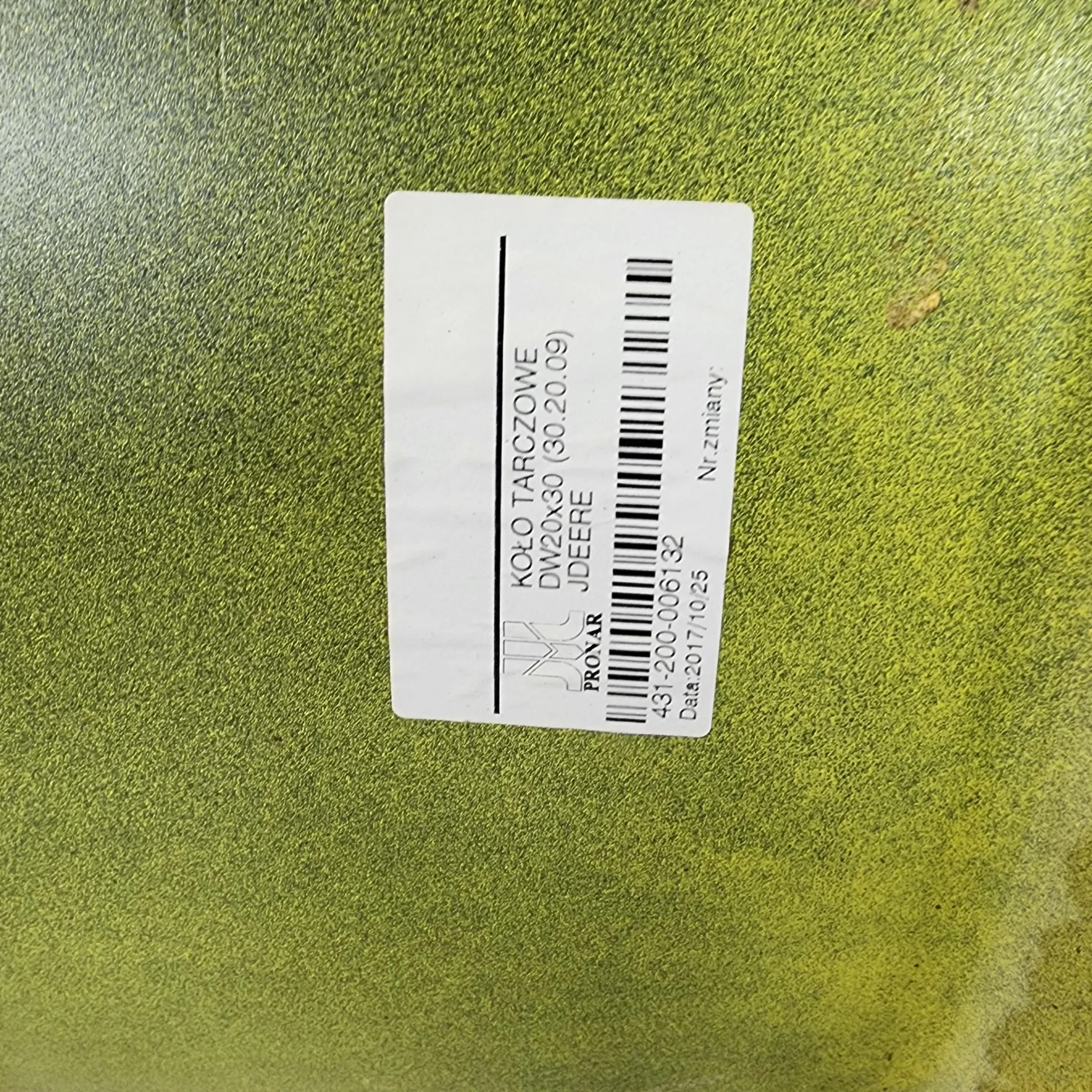 Take-Off 20 X 30 10-13.19-11.07 Sprayer Yellow Wheel image 2