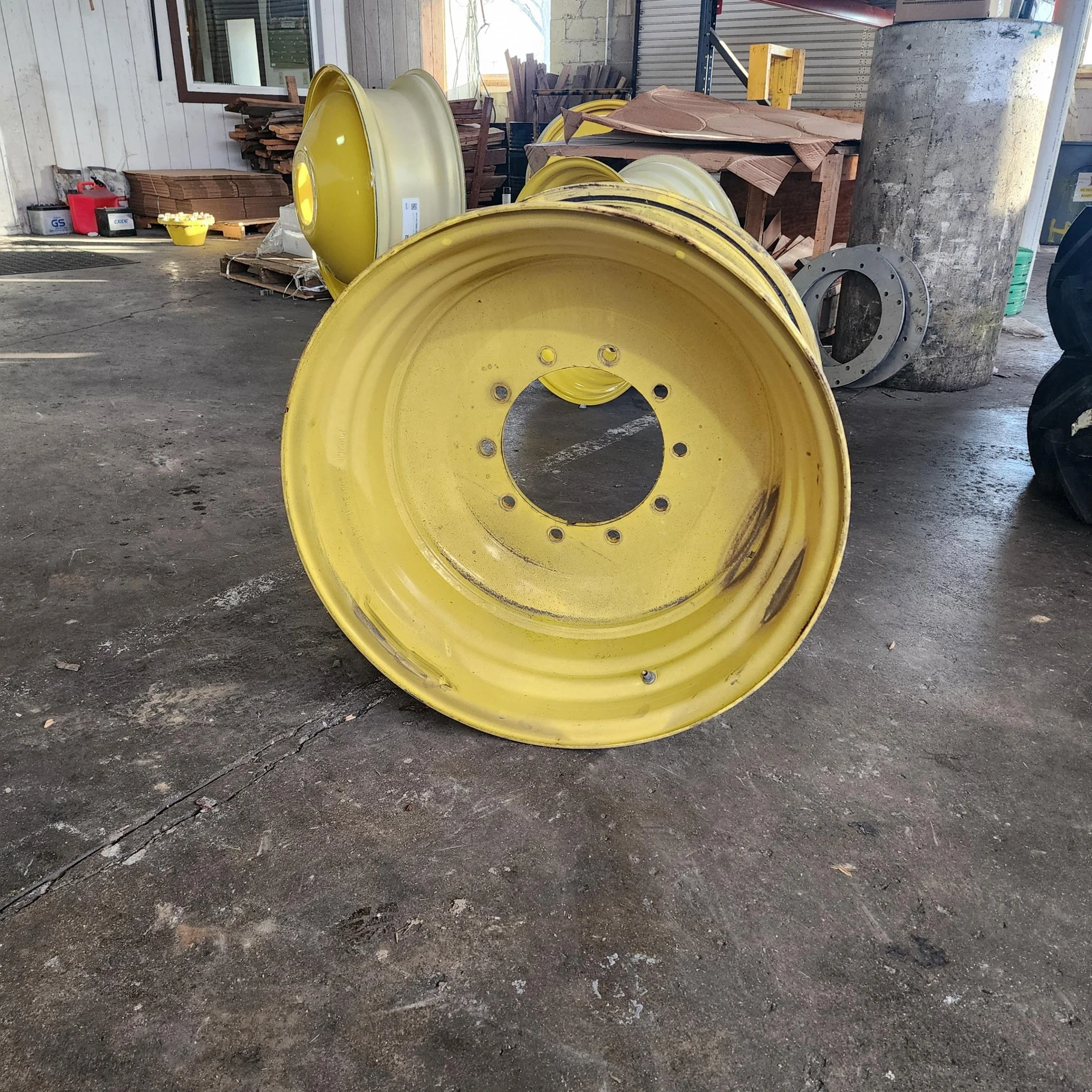 Take-Off 20 X 30 10-13.19-11.07 Sprayer Yellow Wheel image 3