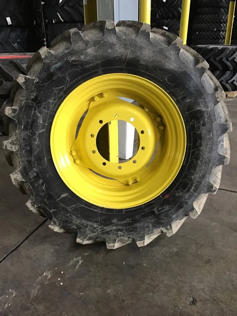 Take-Off 380/85R30 135D Firestone Performer 85 Extra TL R-1W 95-100% on 12 X 30 10-13.19-11.07 4/2 R image 2