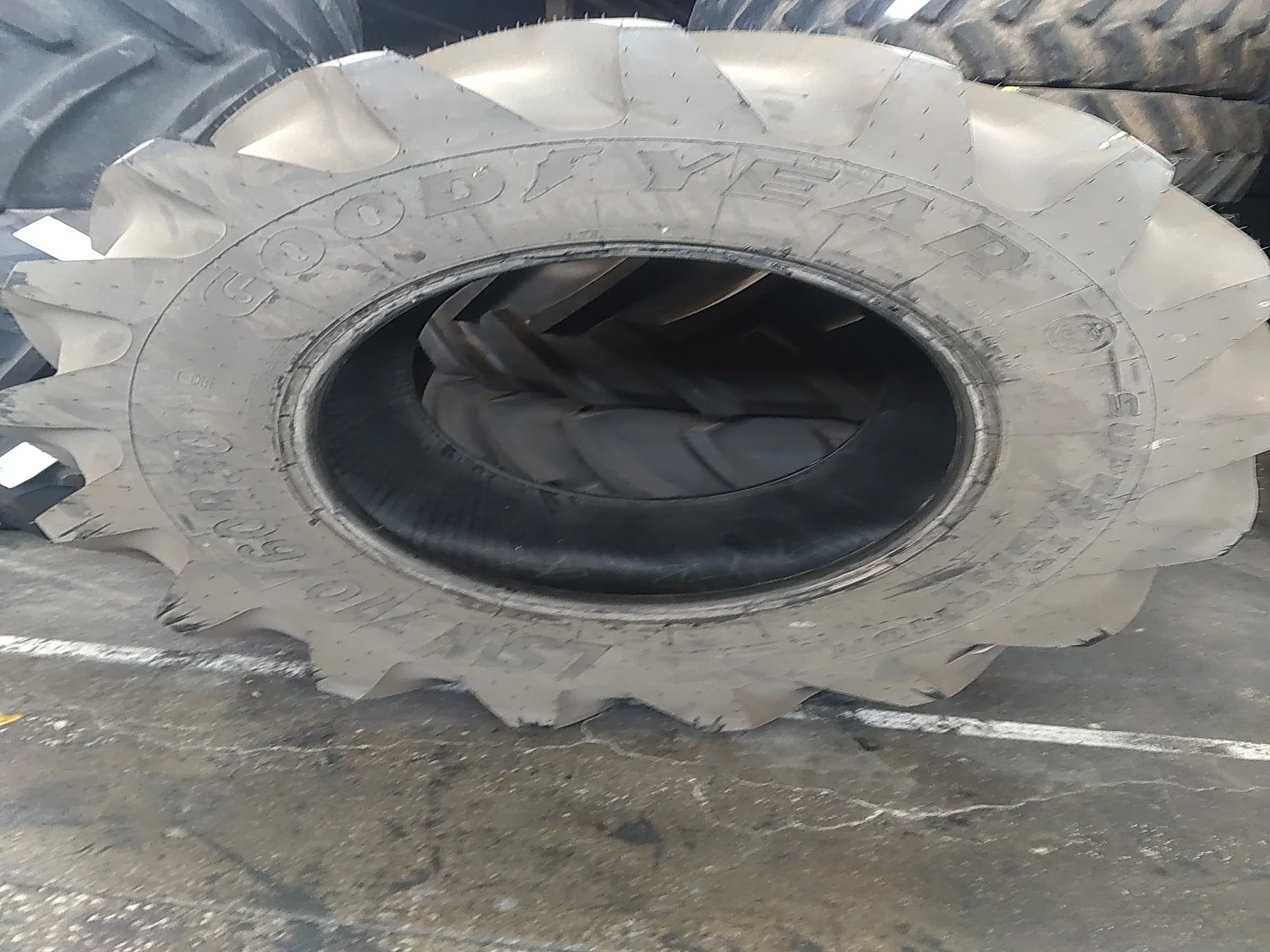 Take-Off LSW 710/60R30 177D Goodyear Super Traction Radial TL R-1W 95-100%