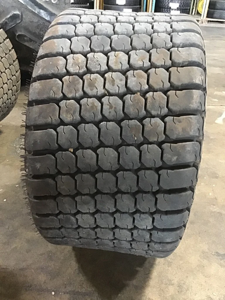 Take-Off 33 x 15.50-16.5 Galaxy air seeder tires 95-100% image 3