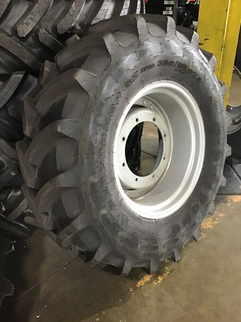 Take-Off 380/85R24 131D Firestone Performer 85 Extra TL R-1W 95-100% on 12 X 24 8-12.992-11.446