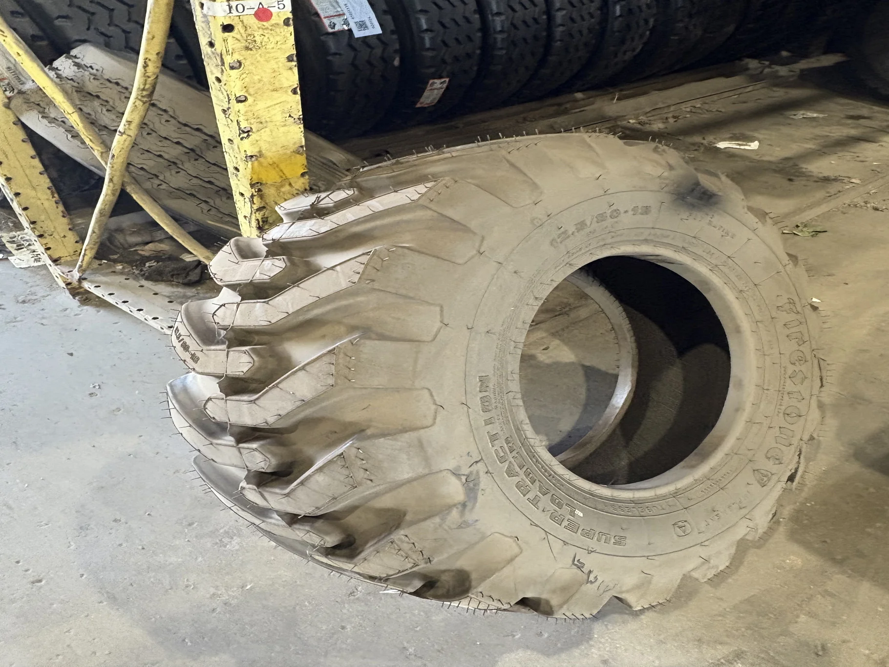 12.5/80-18/12 TAKE-OFF FIRESTONE SUPER TRACTION LOADER I-3 TL 95-100% image 5
