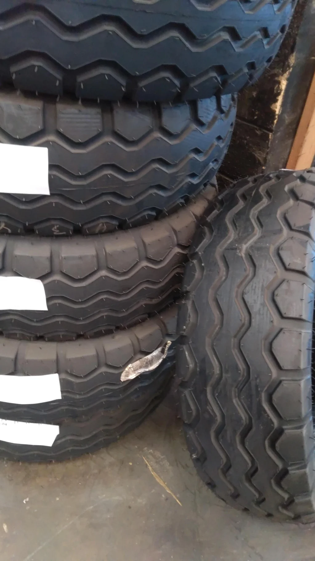340/65R18 148A8/B Goodyear FS 24 TL I-1 (FS2418GY) 100% image 3