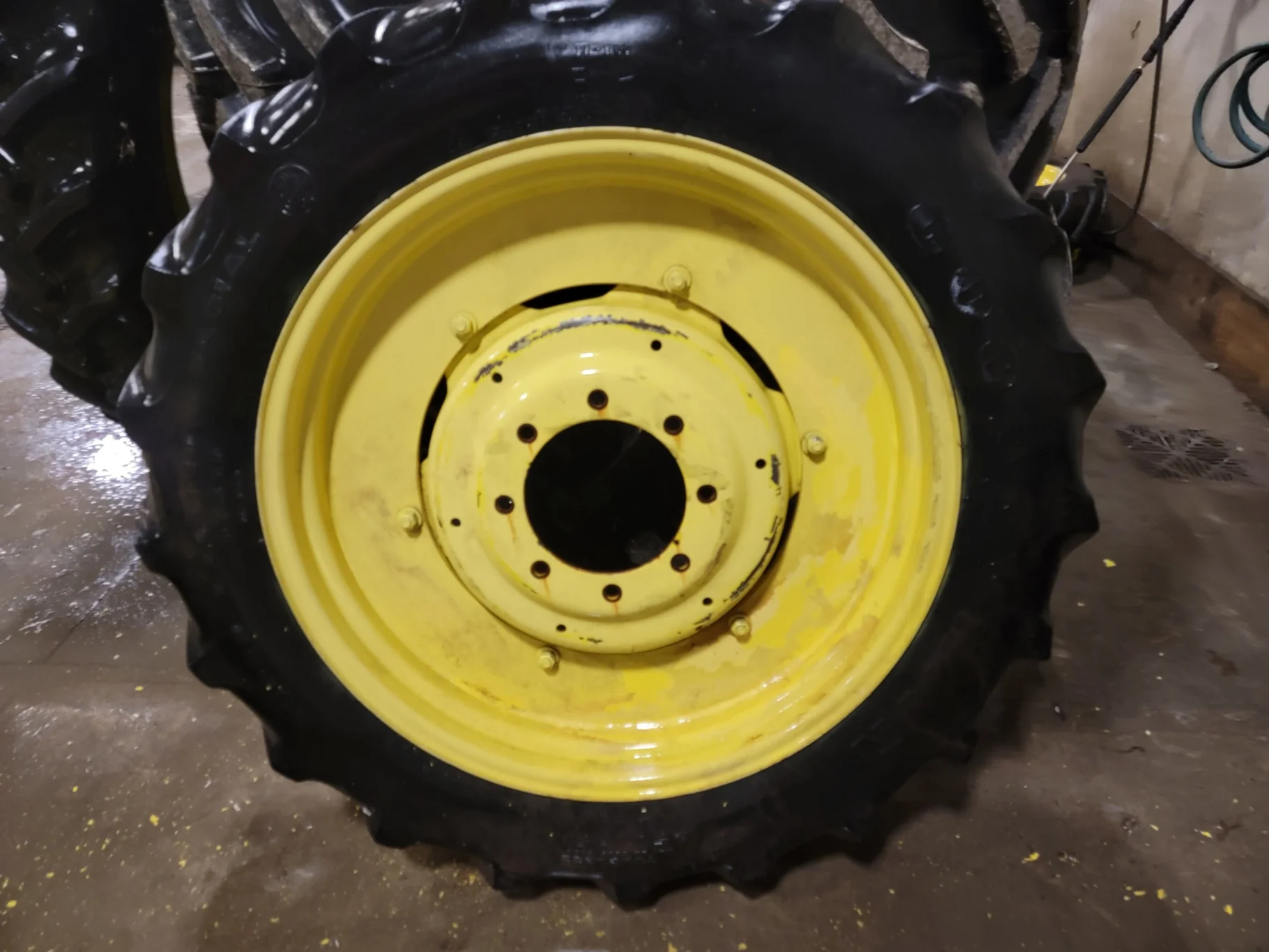 Used 40% 250/95R34 Goodyear DT800 R-1W (119A8) on 10 x 34 John Deere Yellow Straight Plate with 8 B