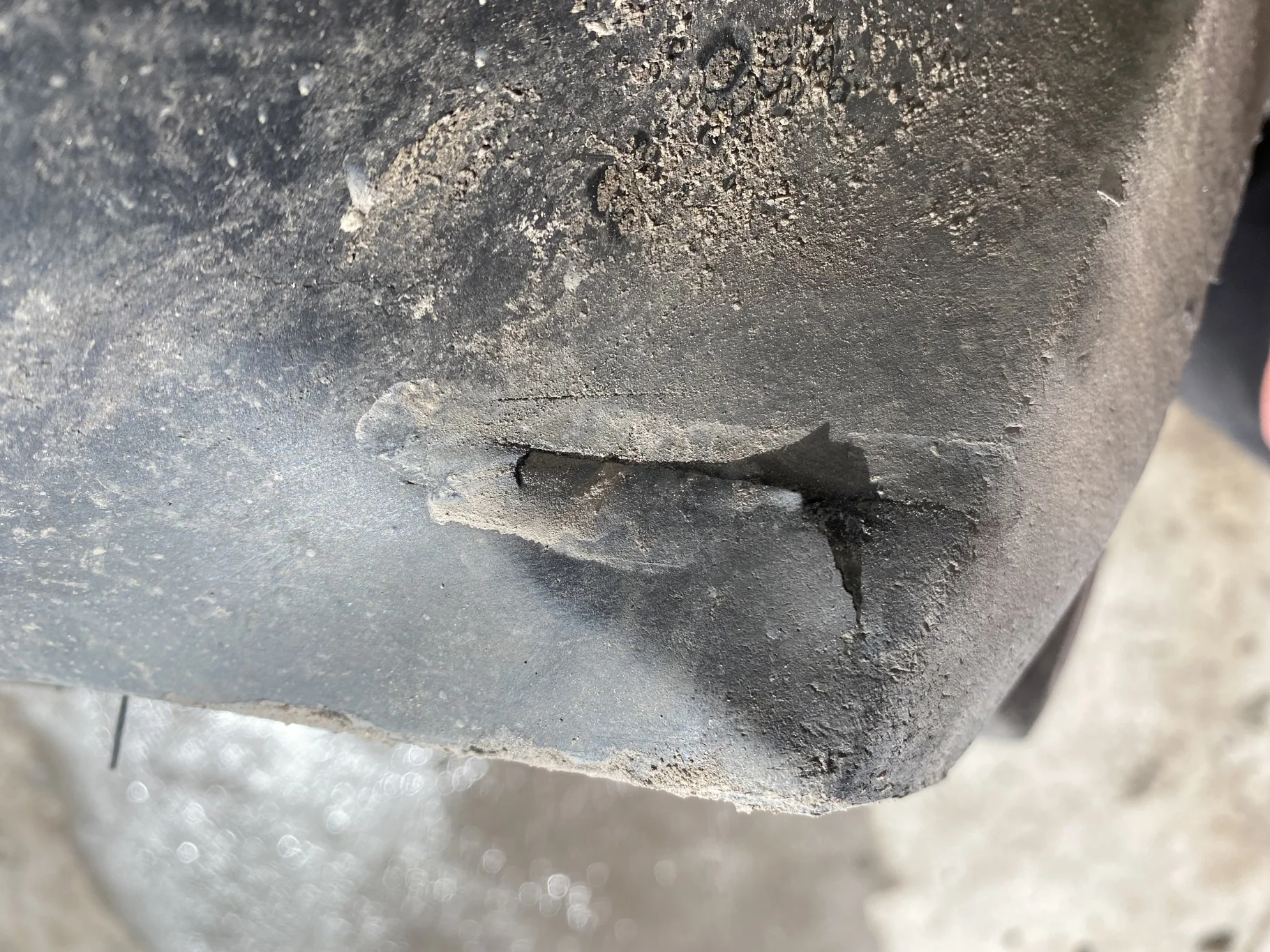 Used 65% 480/80R42 Firestone RadialAll Traction R-1W (151B) TL on a 16 x 42 JD Yellow 10 Bolt image 8
