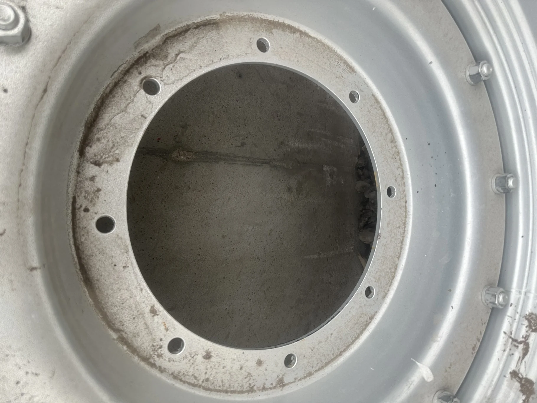 Take Off 16.9R30 Michelin AgriBib R-1W (137A8/134B) TL on 14 X 30 CIH Rim - Excellent Condition image 3