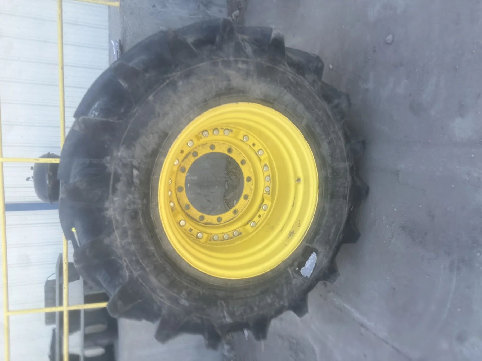 USED 85% 600/70R30 Carlisle FSTR R1-W(156B) TL on a 20 X 30 John Deere Yellow Waffle Wheel (3 Bolt) image 2
