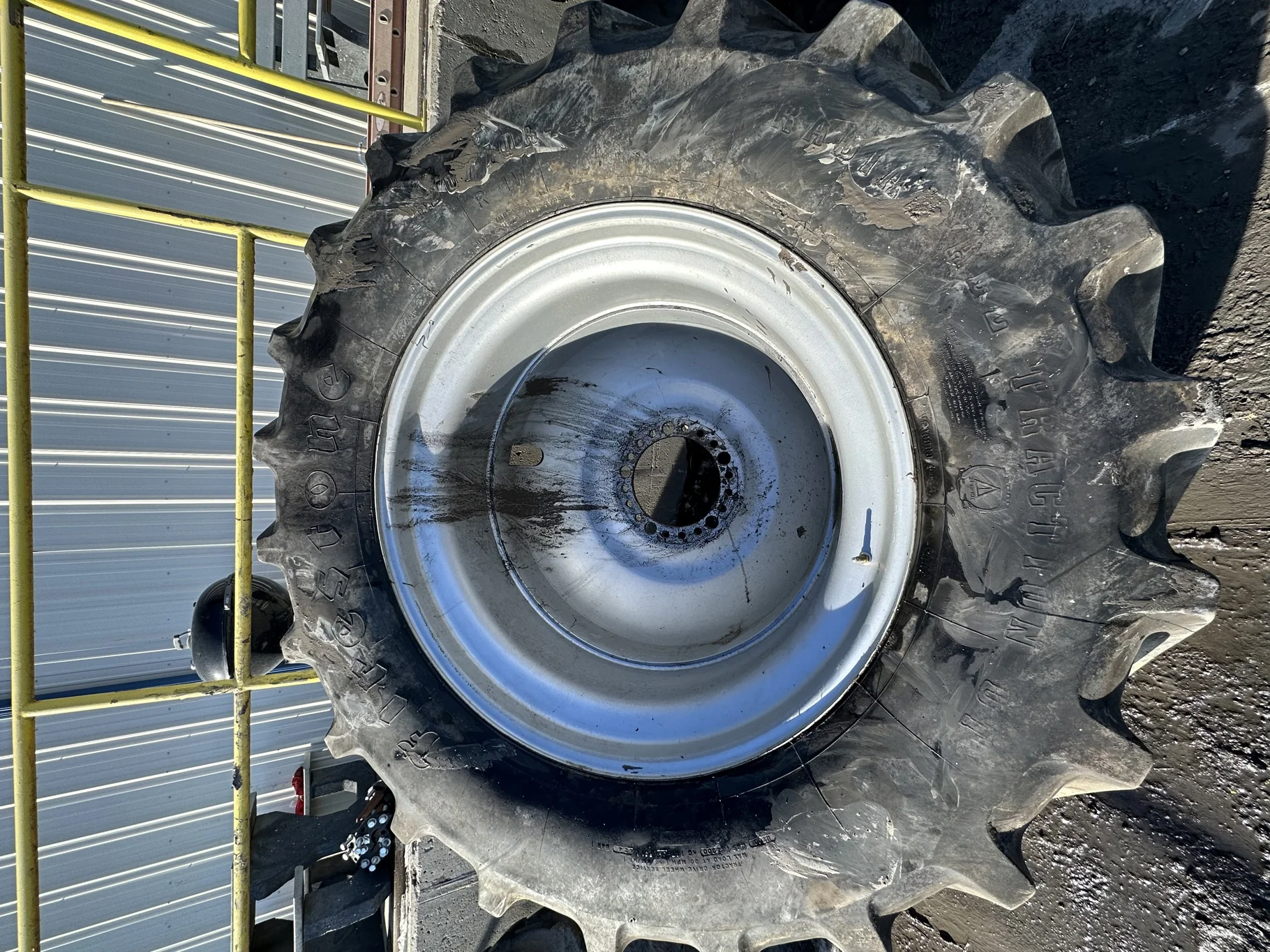 Used 85% 620/70R42 Firestone Radial All Traction Deep Tread R-1W (160B) TL on a 18 x 42 Case Silver image 2