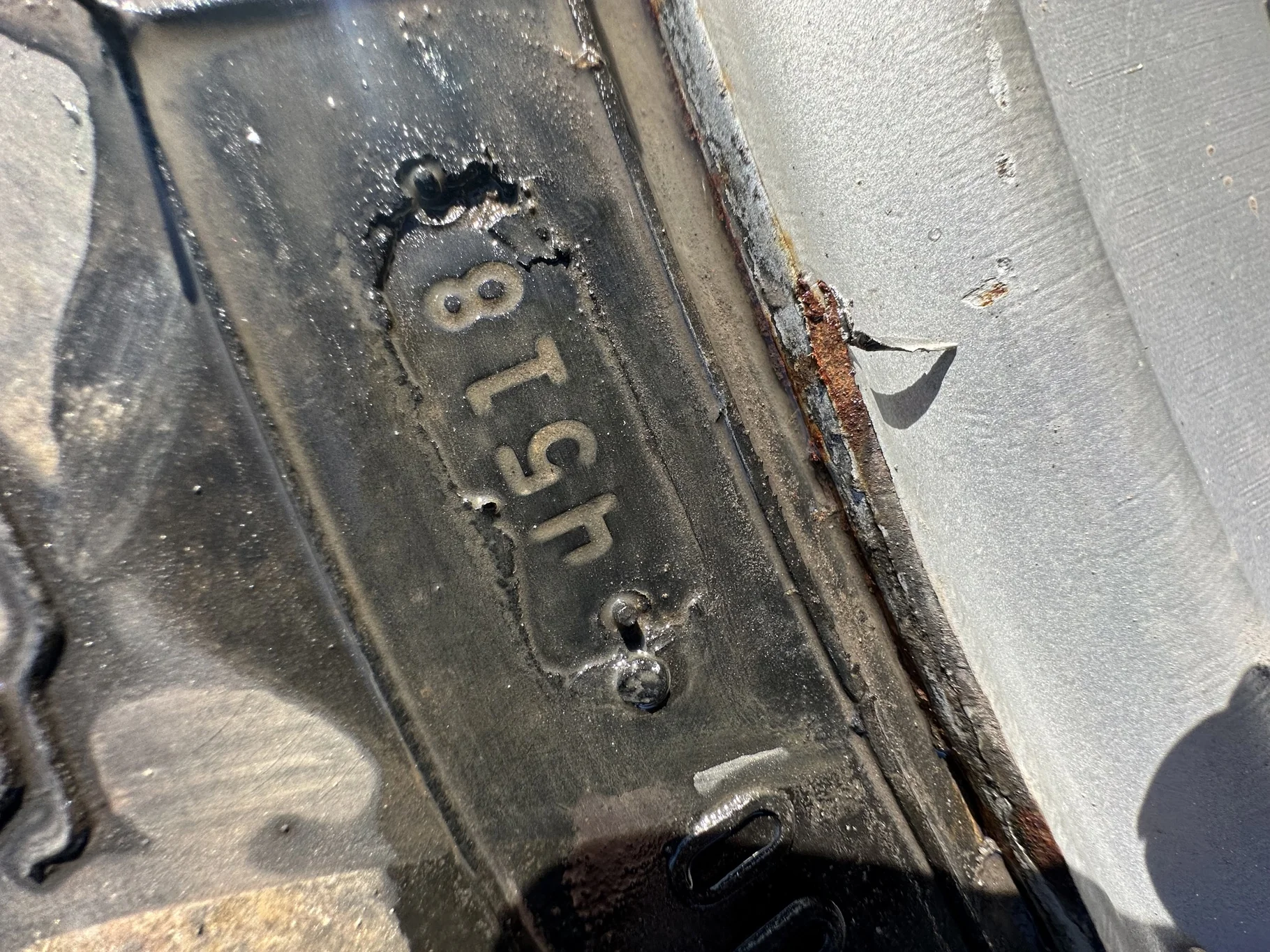 Used 85% 620/70R42 Firestone Radial All Traction Deep Tread R-1W (160B) TL on a 18 x 42 Case Silver image 4