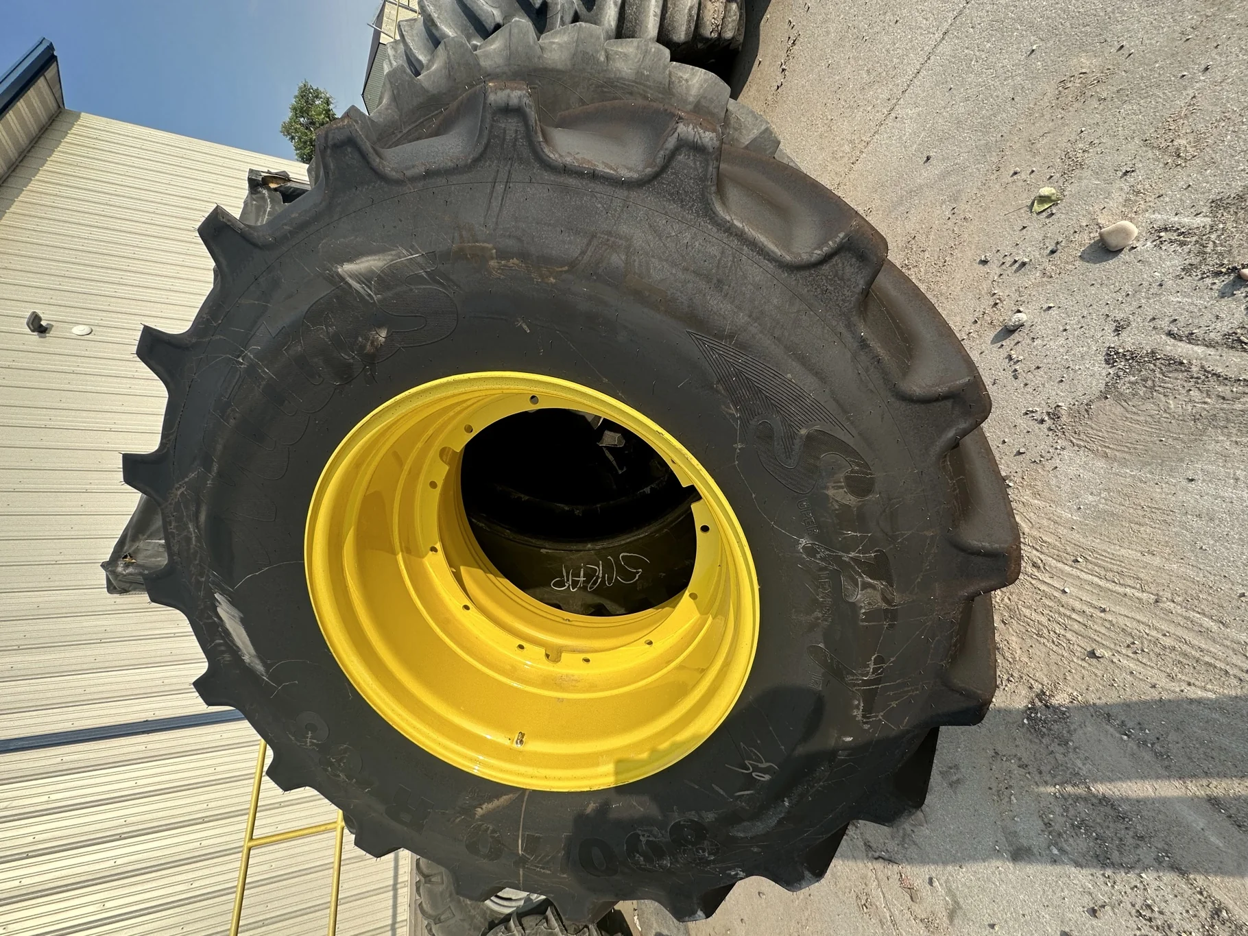 Take Off 800/70R38 Mitas SFT (173D/176A8) TL on a 27 X 38 JD Yellow Stub Disc 12 Hole JD"55" W