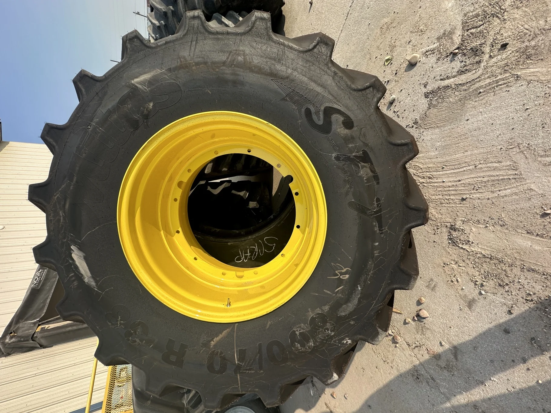 Take Off 800/70R38 Mitas SFT (173D/176A8) TL on a 27 X 38 JD Yellow Stub Disc 12 Hole JD"55" W image 2