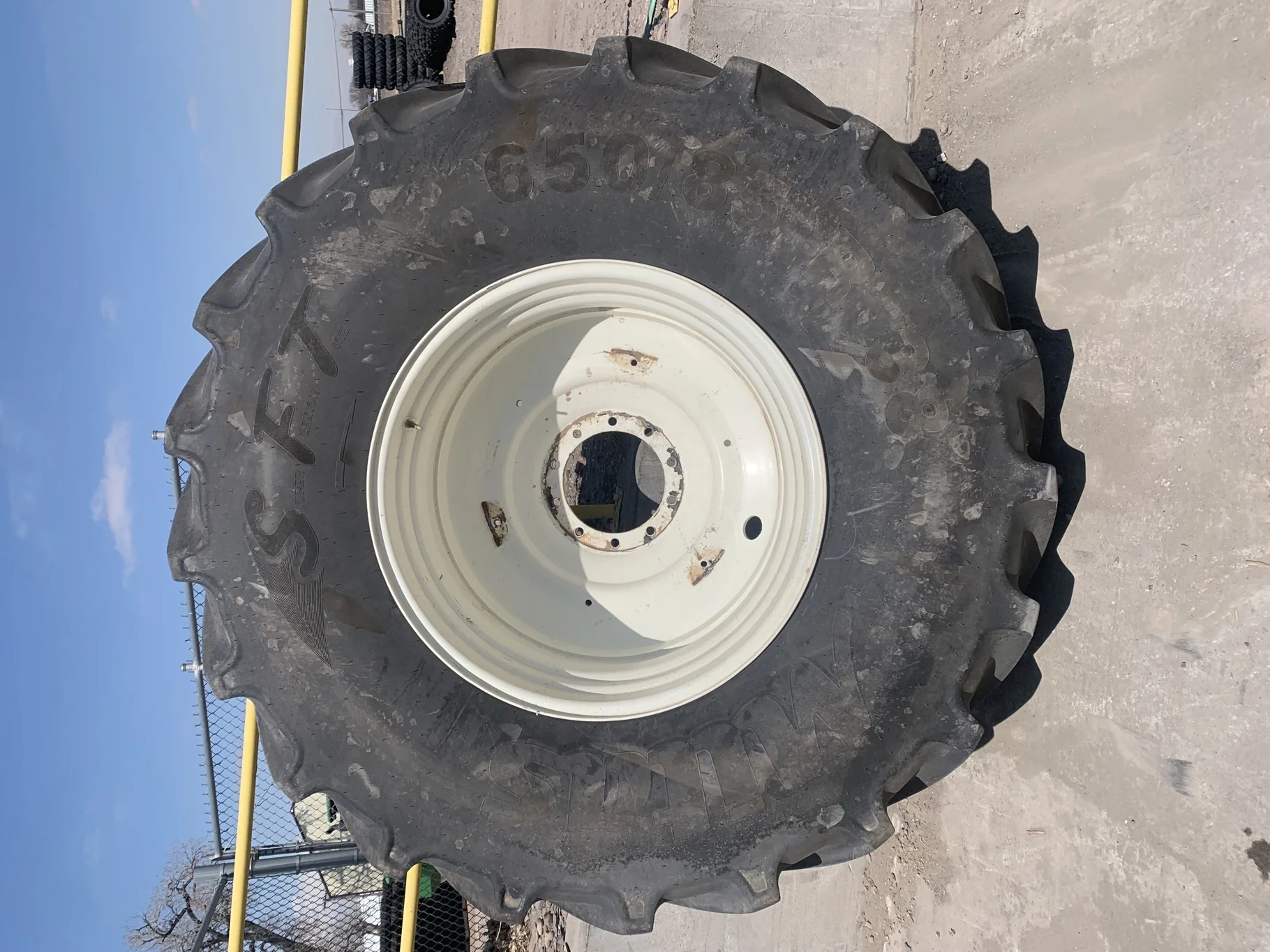 Used 80% 650/85R38 Mitas SFT 173D/176A8 TL on a 20 x 38 JD yellow 10 Hole Wheel (10-13.187-11.41) (L image 2