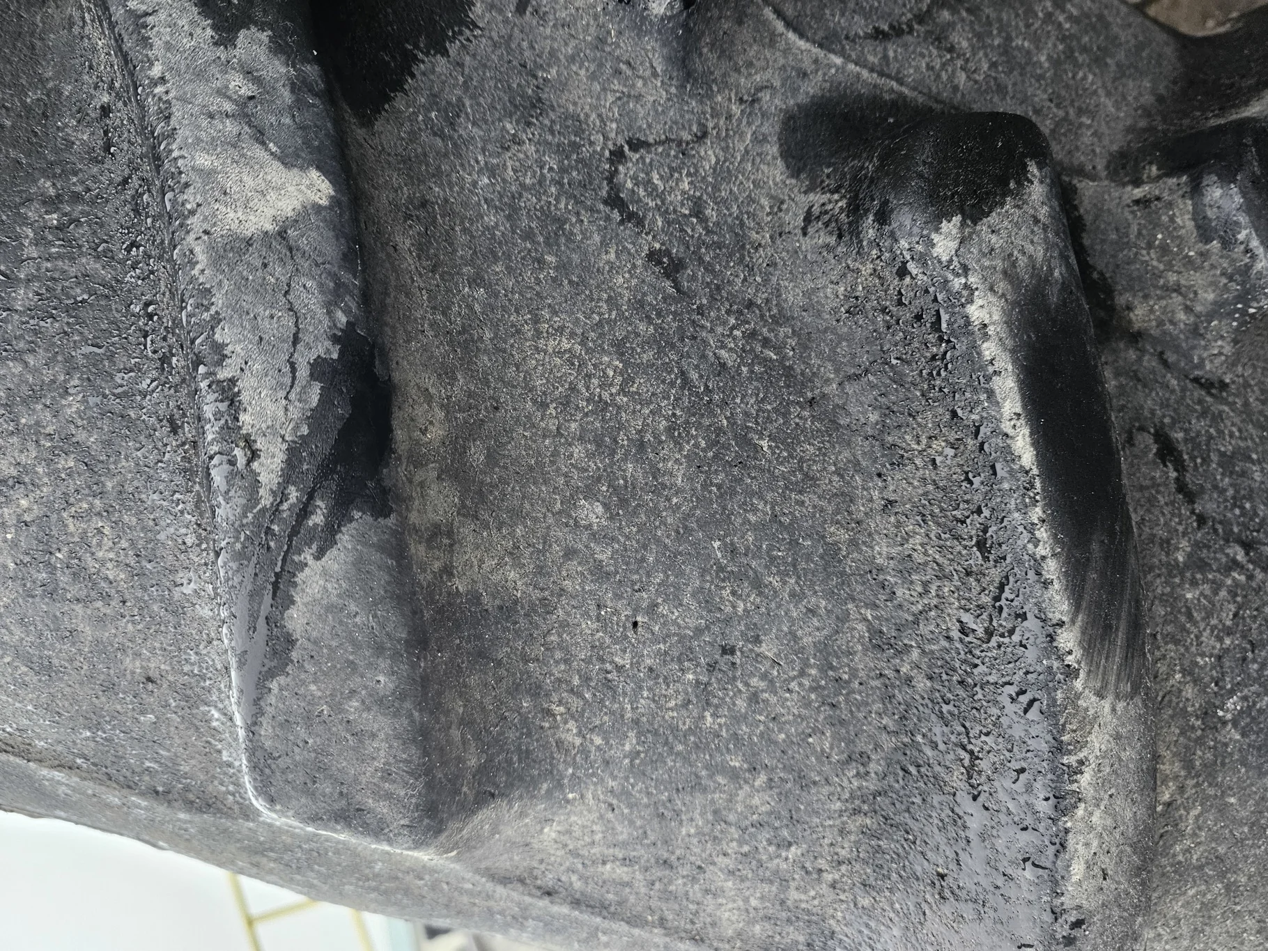 Used 80% 18.4R38 Firestone Radial All Traction 23 R-1 (146A8) TL on a 16 x 38 JD Yellow 10 Bo image 4