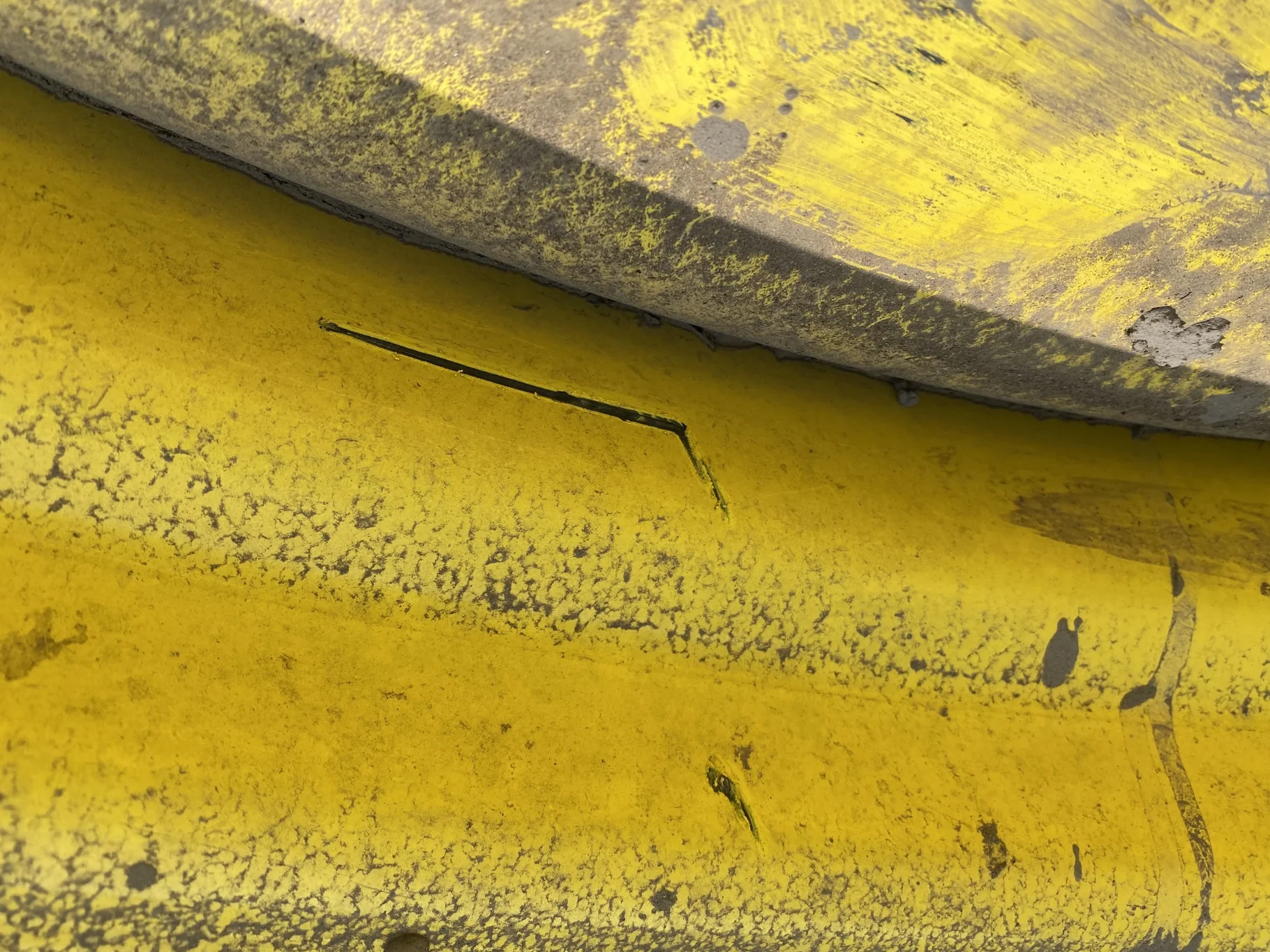 Used 90 480/80R50 Firestone Radial Deep Tread 23 R-1W (159B) TL on a 15 x 50 JD Yellow 10 Bol image 8