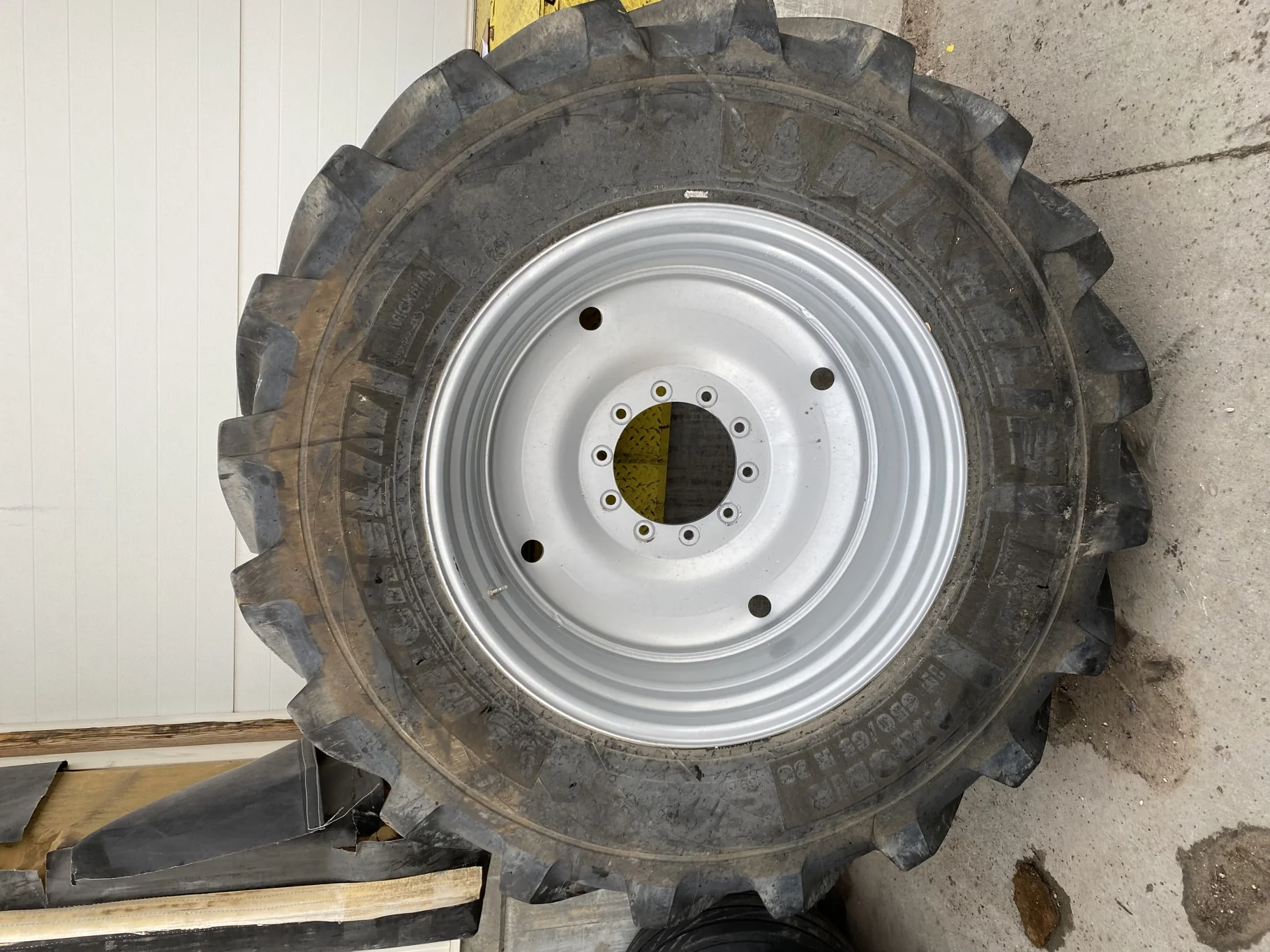 Used 95% IF650/65R38 Michelin AxioBib R-1W (169D) TL on a 20 X 38 Case Silver 10 Bolt (.906) Spraye