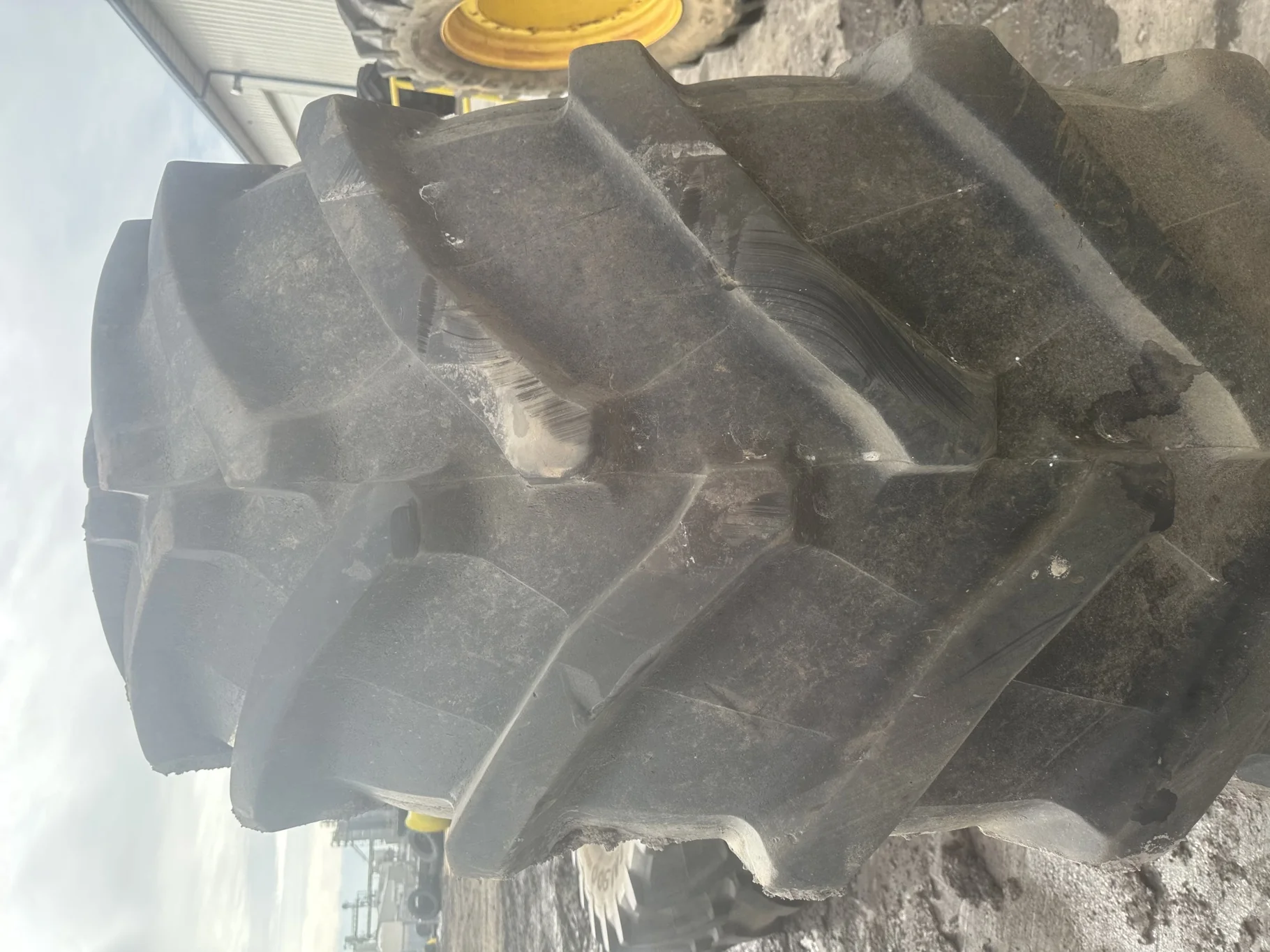 Used 65% 710/70R42 Trelleborg TM900 High Power R-1W (173A8) TL on a 23 x 42 JD Yellow 12 Bolt image 2