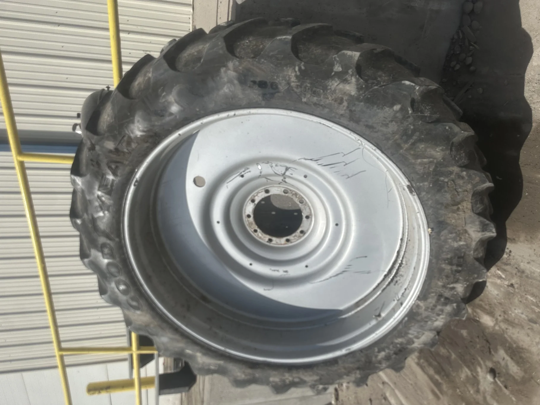 Used 95% 380/90R54 Goodyear Super Traction Radial (152D) R-1W TL on a 12 x 54 Case Silver 10 Bolt D image 2