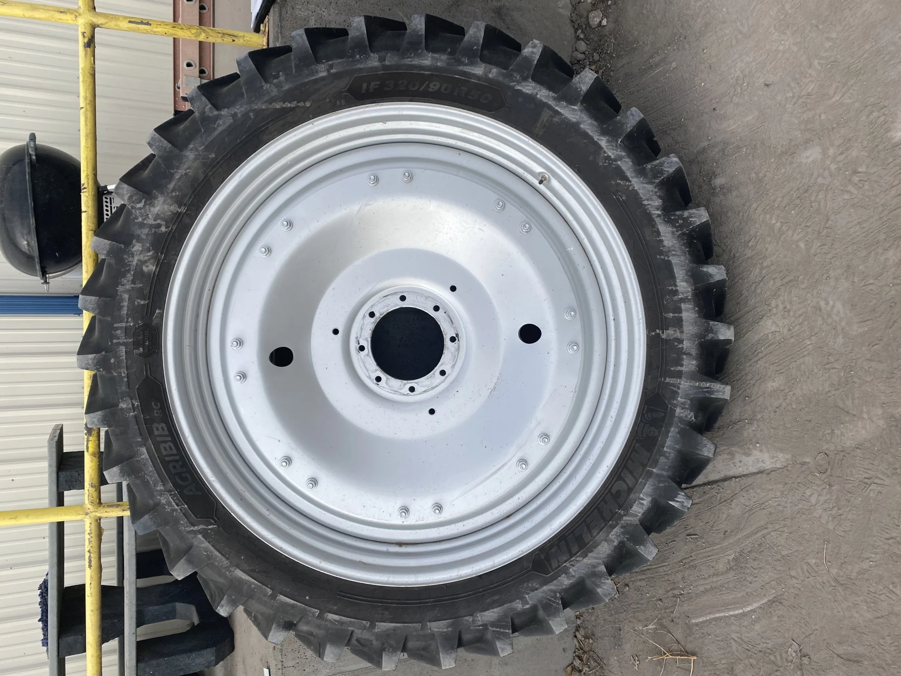 Used 85% 320/90R50 Michelin AgriBib Row Crop R-1W (158A8) TL on a 10 x 50 Case Silver 16 Bolt wheel