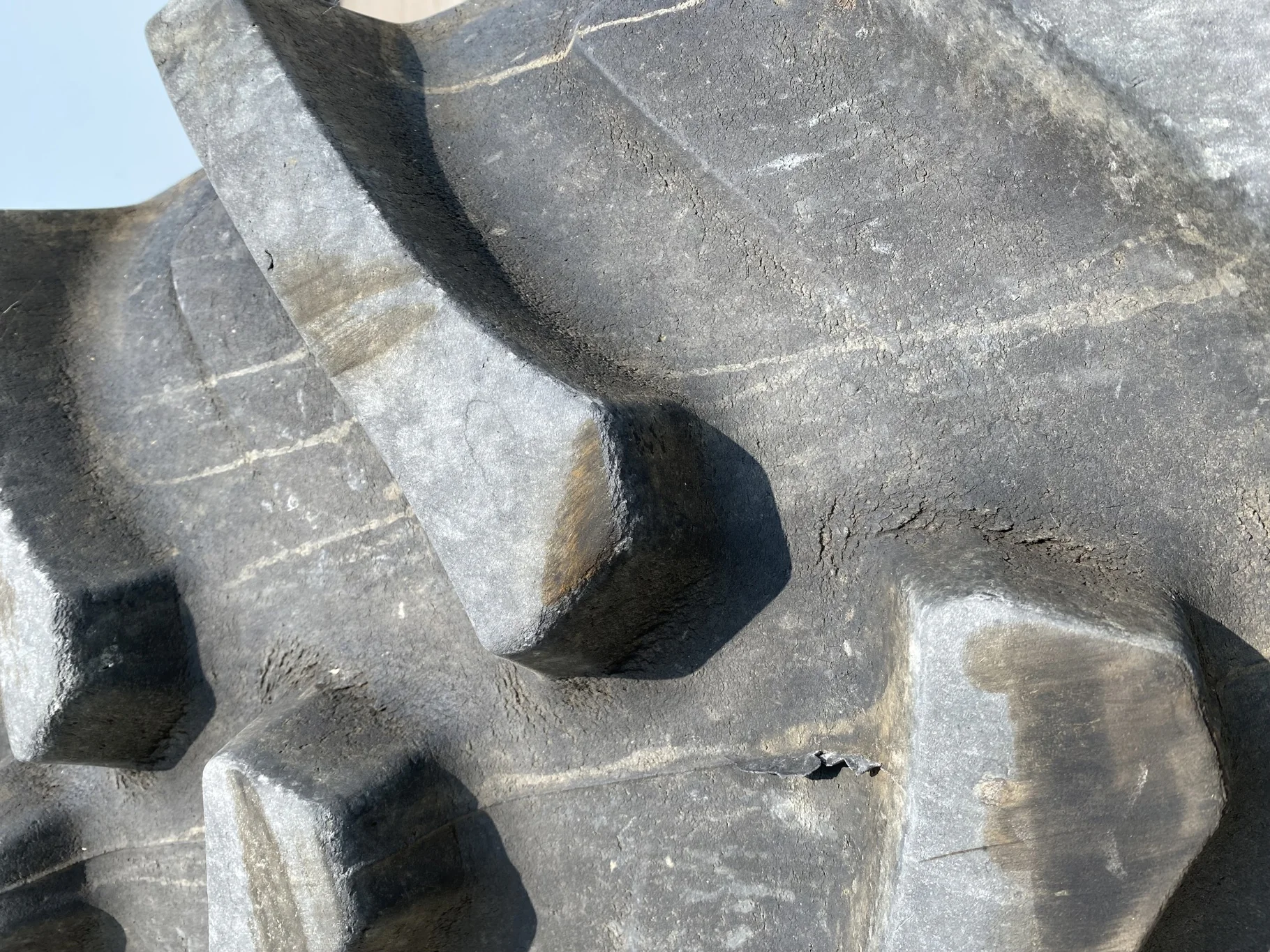 Used 580/85R42 166B Firestone Radial Deep Tread 23 R-1W TL 90% On 18 x 42 20 Bolt JD Ag Yellow Wheel image 4