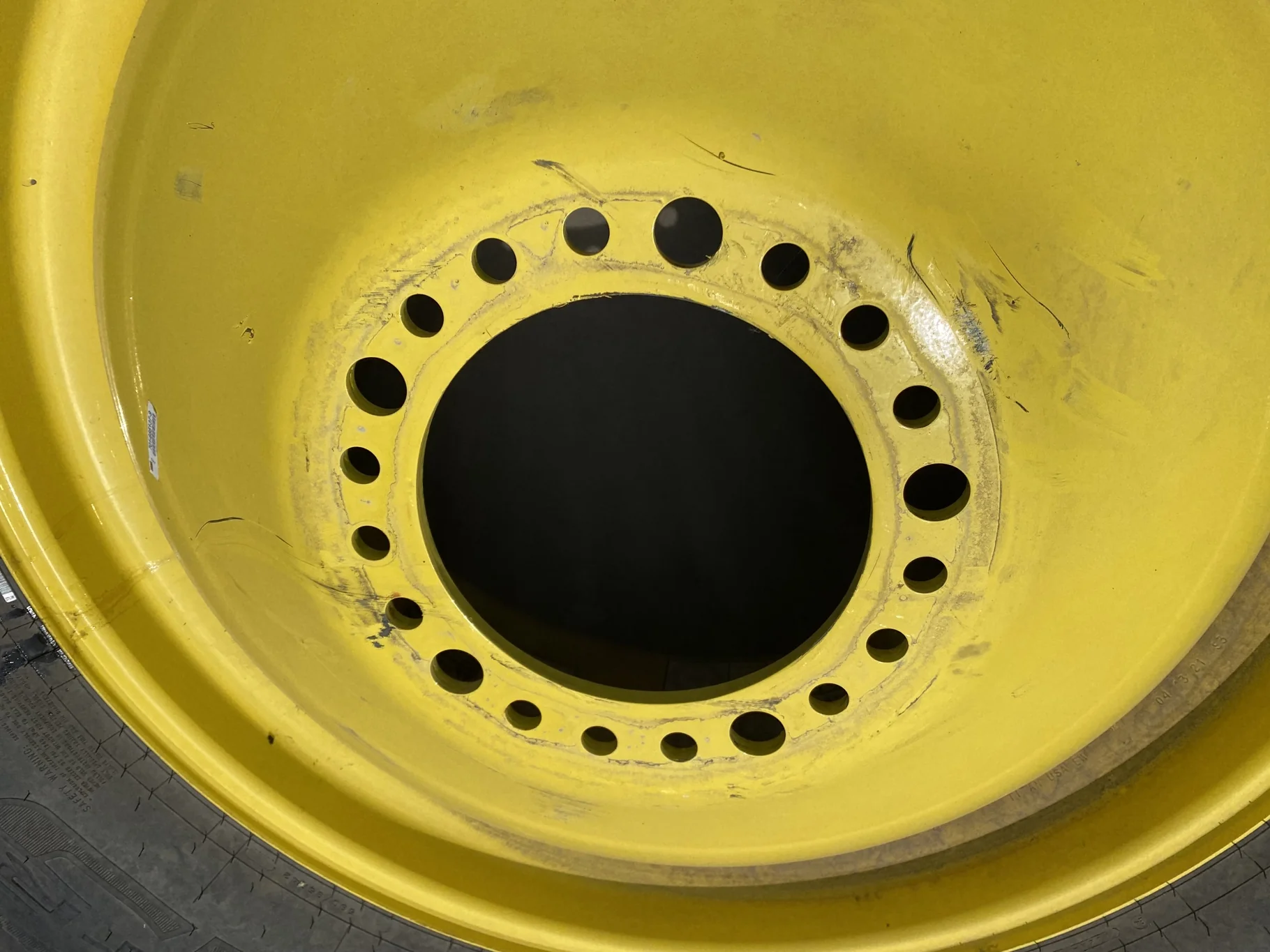 Used 580/85R42 166B Firestone Radial Deep Tread 23 R-1W TL 90% On 18 x 42 20 Bolt JD Ag Yellow Wheel image 9