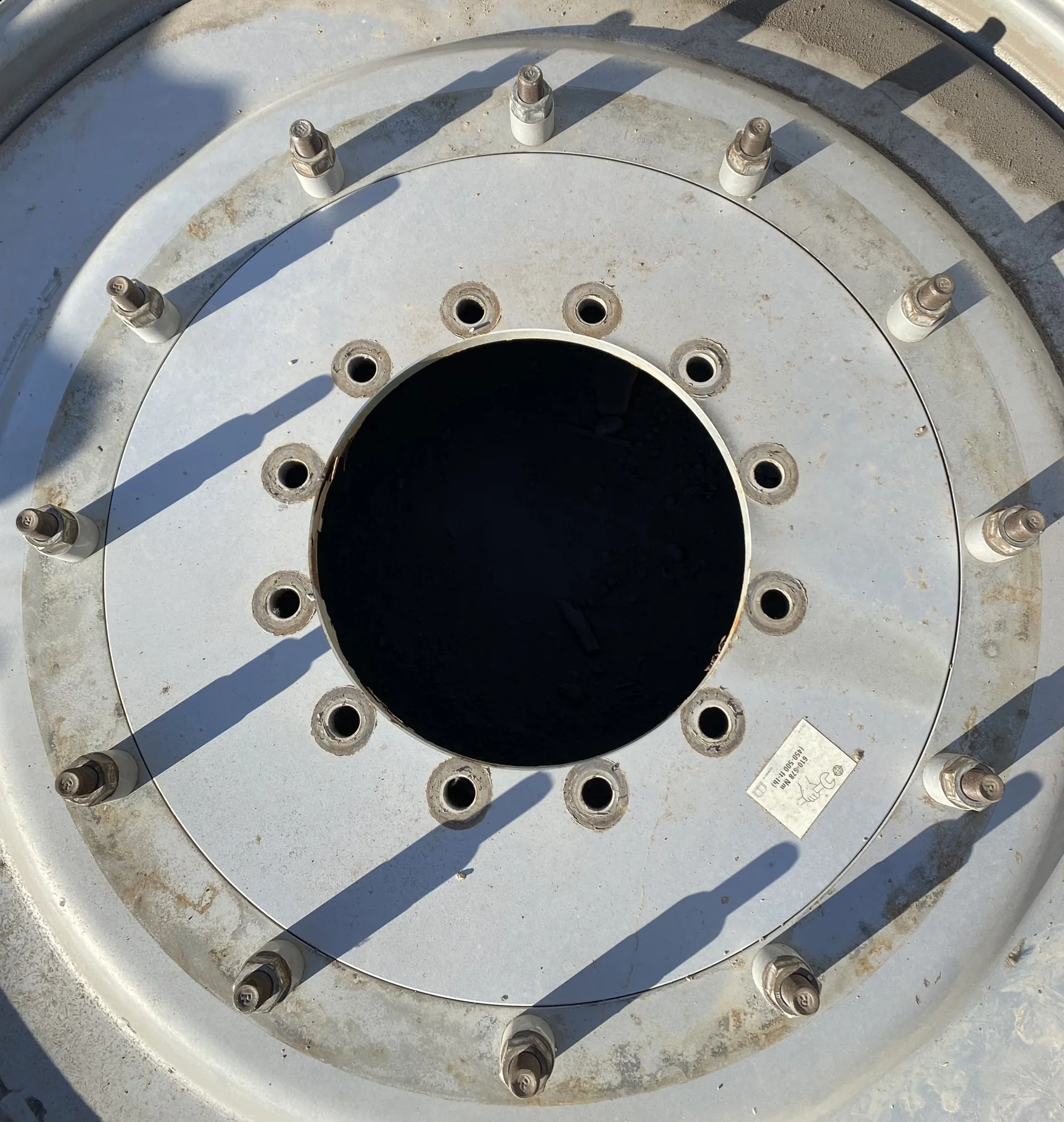 Used IF320/105R54 166A8/B Goodyear Ult Sprayer TL 55% on 10 X 54 12-30.375-28.44 Case 5500 Sprayer image 3