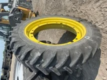 Used 55% 320/85R38 Michelin AgriBib Row Crop (143A8) on a 10 x 38 John Deere Yellow Stub Disc (weath image 3