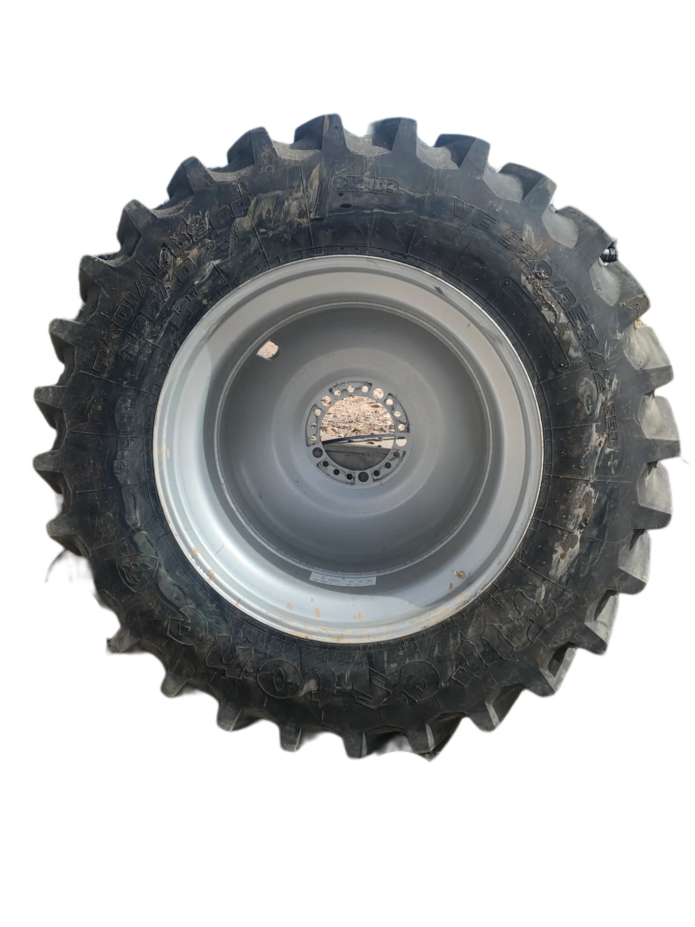 Used 90% VF520/85R42 CFO Firestone Radial Deep Tread 23° R-1W (177B) TL on a 42x18 Case IH Silver 20 image 2
