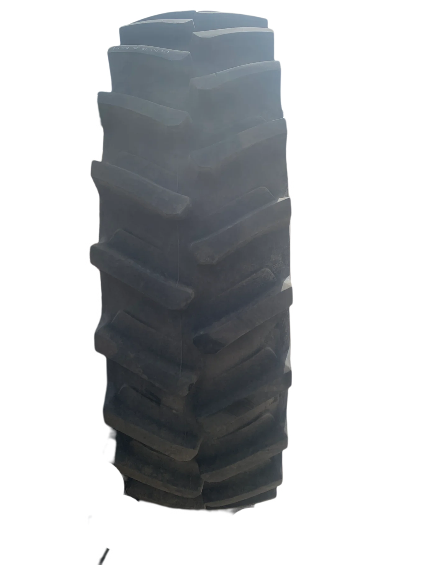 Used 90% VF520/85R42 CFO Firestone Radial Deep Tread 23° R-1W (177B) TL on a 42x18 Case IH Silver 20 image 4