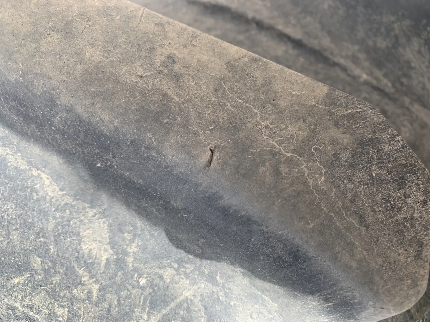 Used 90% VF520/85R42 CFO Firestone Radial Deep Tread 23° R-1W (177B) TL on a 42x18 Case IH Silver 20 image 7