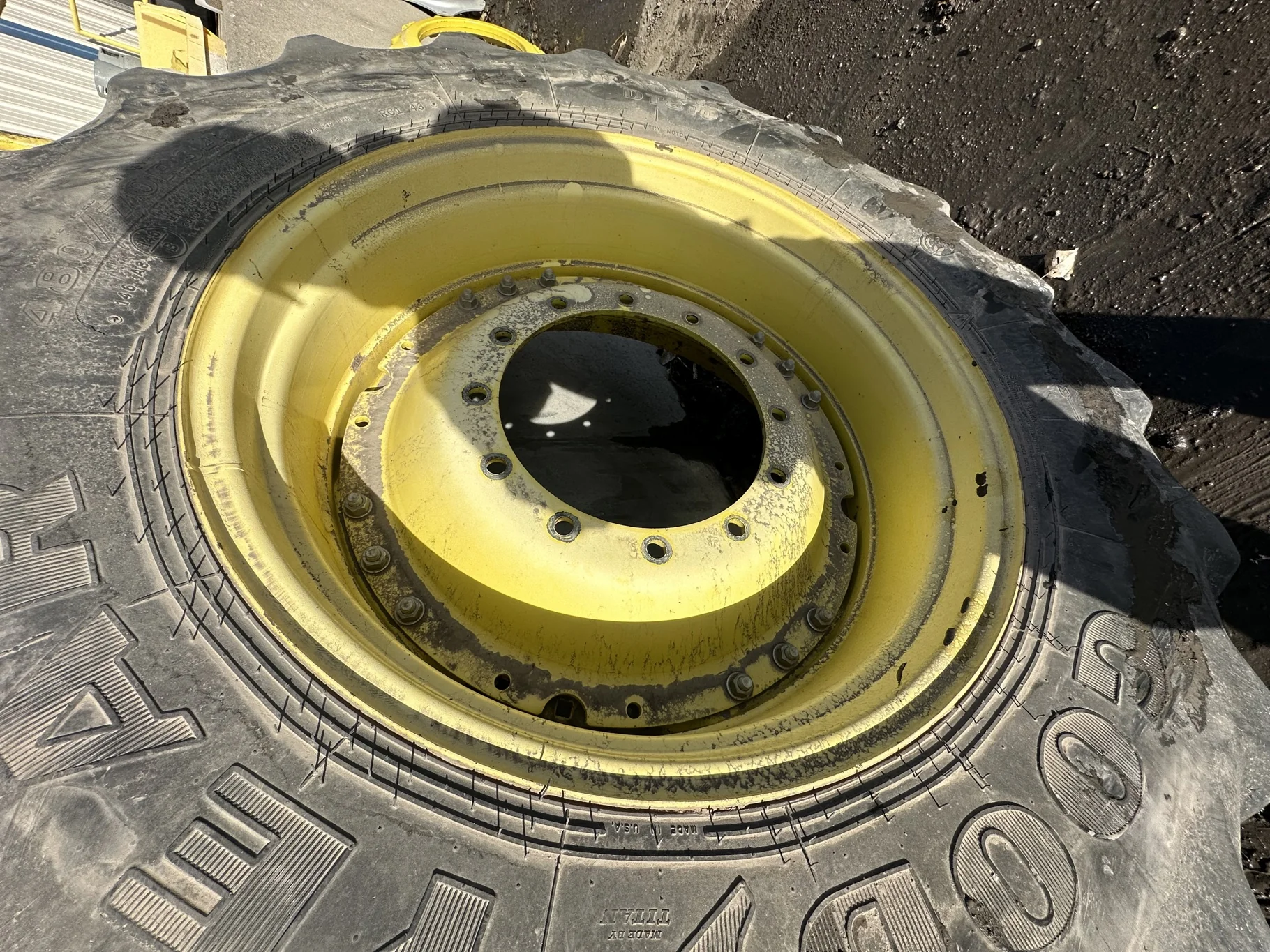 Used 480/70R34 155D Goodyear Optitrac TL R-1W 50-55% on 15 X 34 24-29.25-9.375 BS Waffle Center image 7