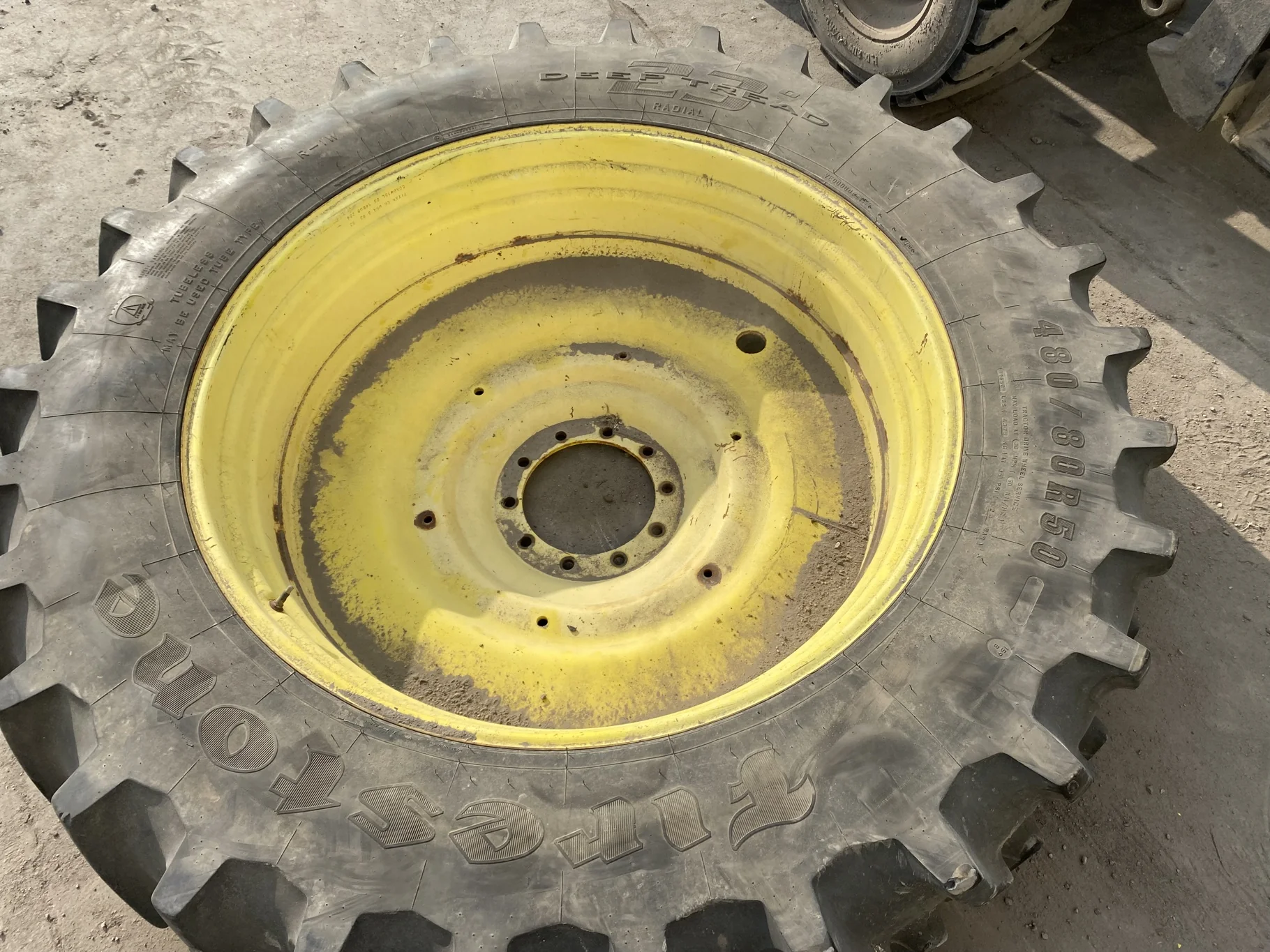 Used 80% 480/80R50 Firestone Radial Deep Tread 23 R-1W (159B) TL on a 15 x 50 JD Yellow 10 Bo image 8