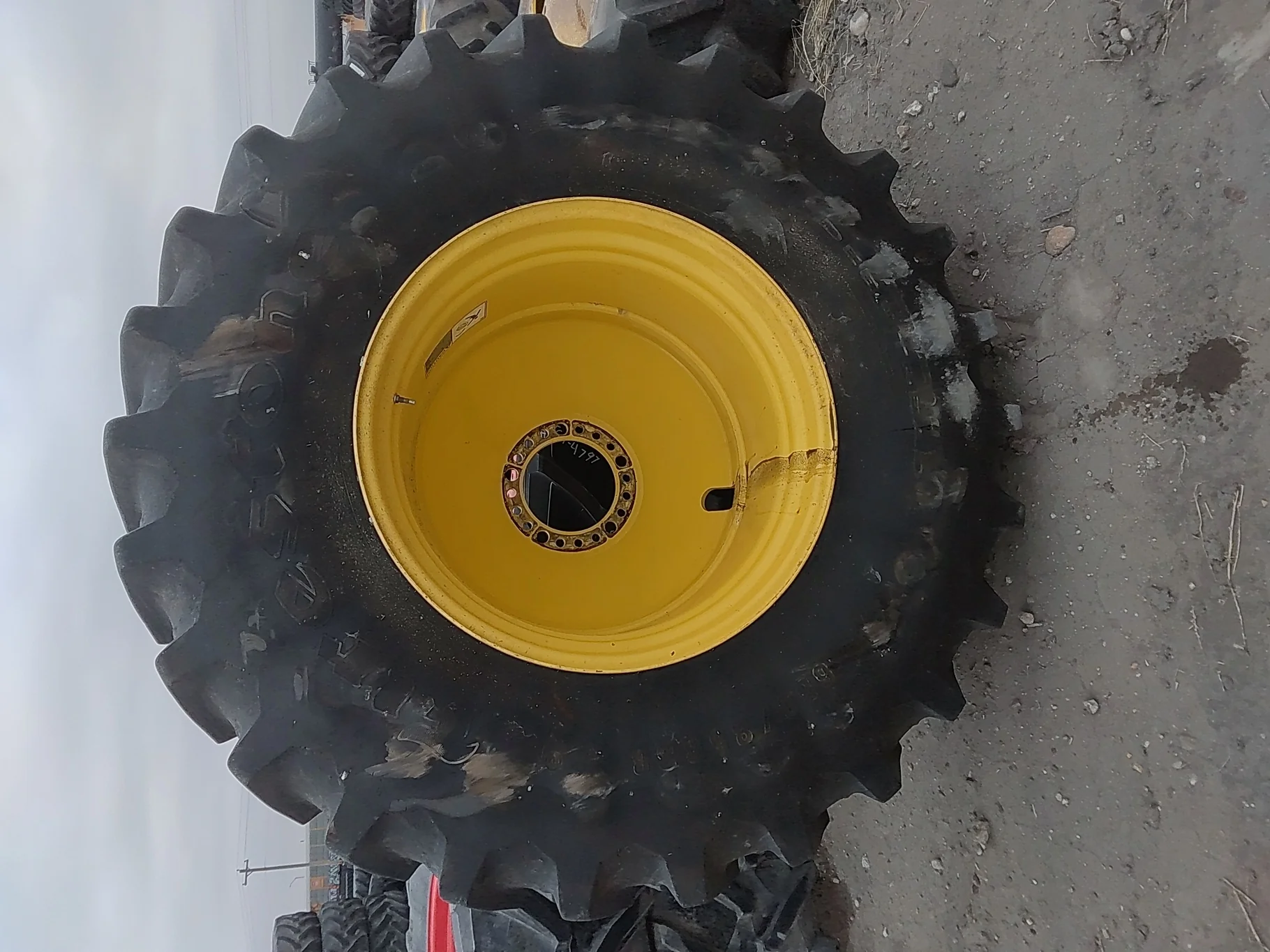 Used 85% 650/85R38 Firestone Radial Deep Tread 23 R-1W 173B TL on 23 X 38 JD Yellow 20B Outside image 2