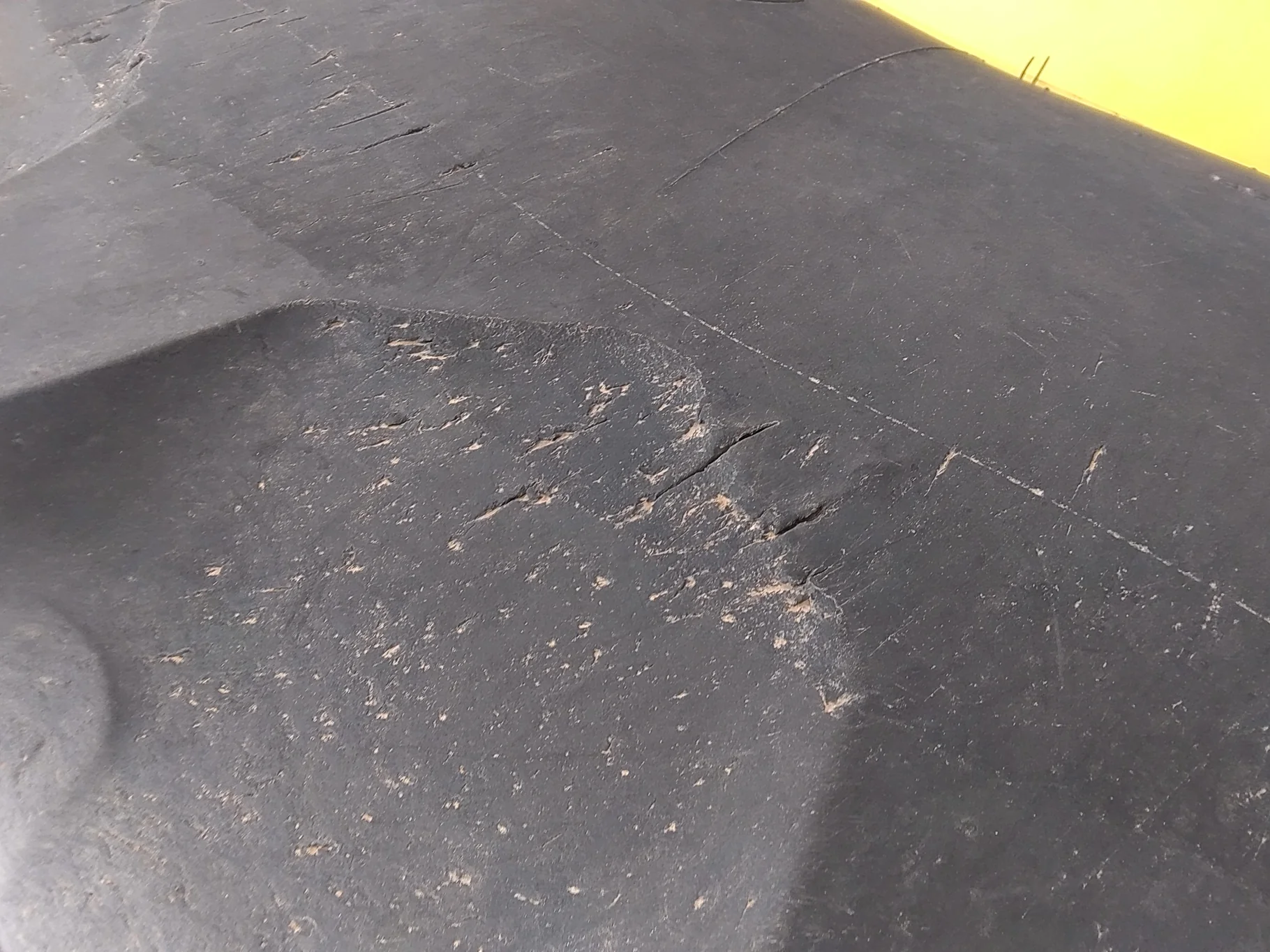Used 85% 650/85R38 Firestone Radial Deep Tread 23 R-1W 173B TL on 23 X 38 JD Yellow 20B Outside image 8