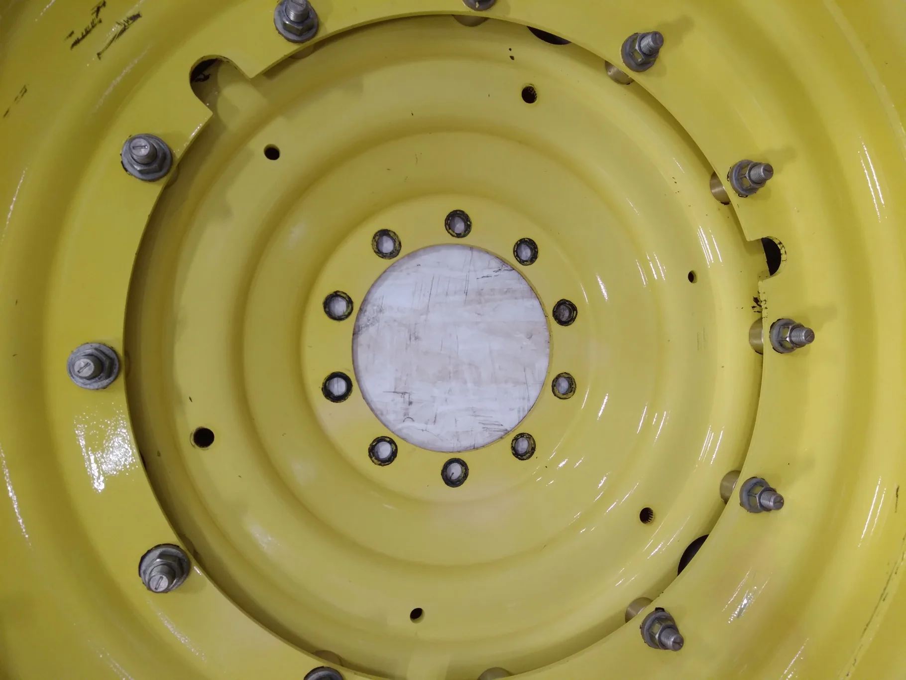 Used 380/90R50 151A8 Goodyear Super Traction Radial DT800 R-1W TL 70-75% on 12 X 50 Stub Disc Wheel image 4
