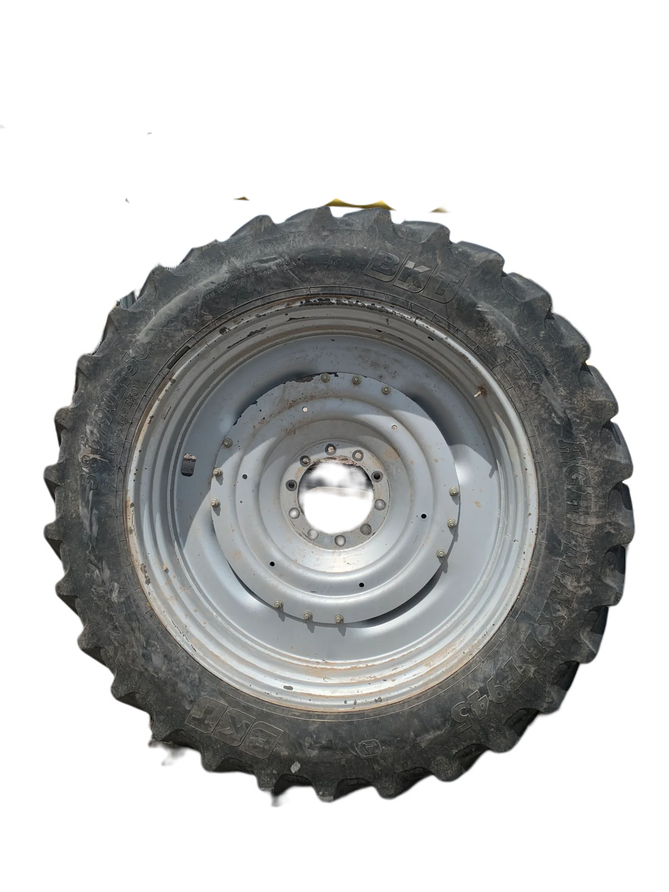 Used 60% 380/90R50 BKT Agrimax RT945 R-1W (151A8) TL on a 12 x 50 Case Silver Waffle with 10 Bo image 2