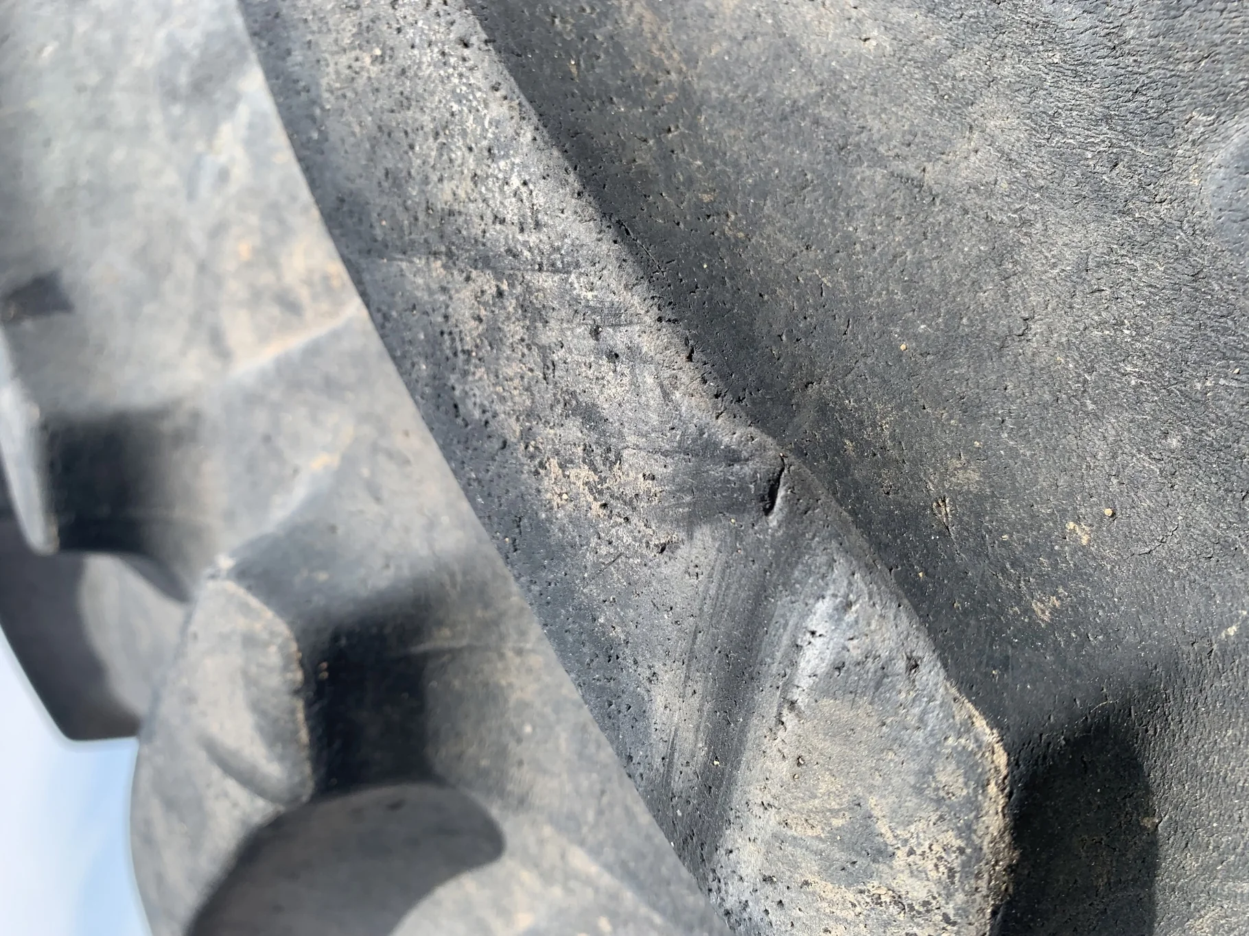 Used 60% 380/90R50 BKT Agrimax RT945 R-1W (151A8) TL on a 12 x 50 Case Silver Waffle with 10 Bo image 6