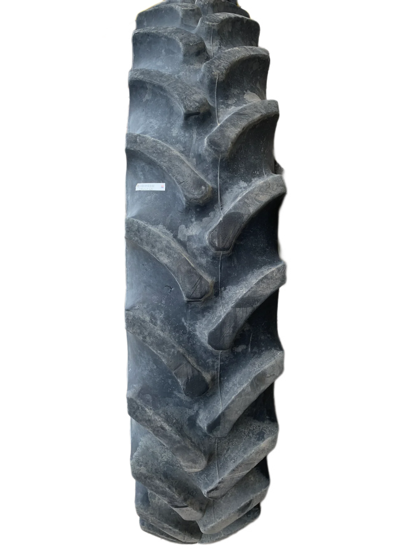 Used 65% 320/90R42 Firestone Radial 9000 R-1W (139B) TL on a 10 x 42 John Deere Yellow 8 Bolt (.843) image 4