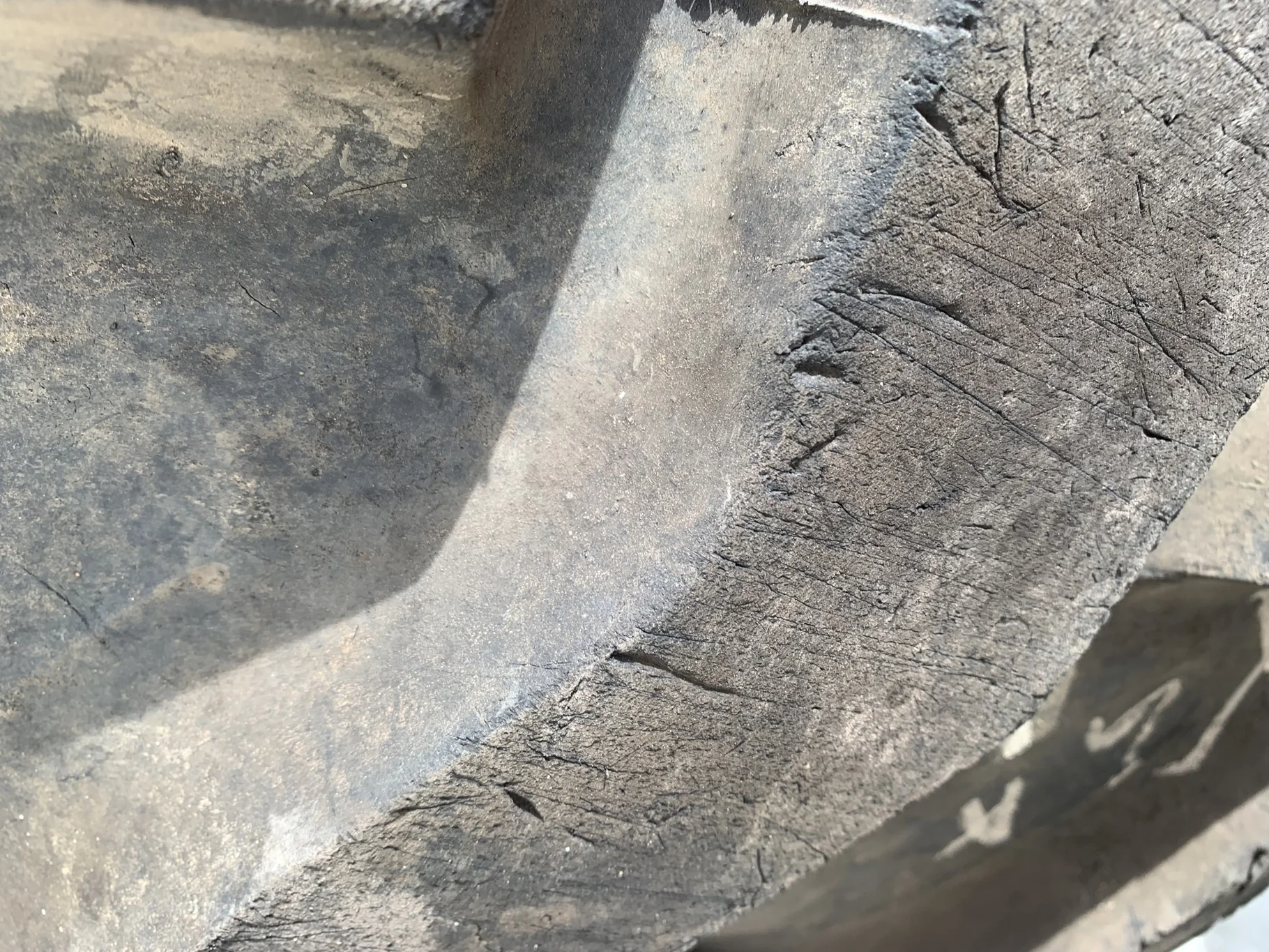 USED 80% 17.5L-24 Titan Industrial Tractor Lug R-4 F(8 Ply) TL on a 15 X 24 JD Yellow 8 Bolt ( image 6