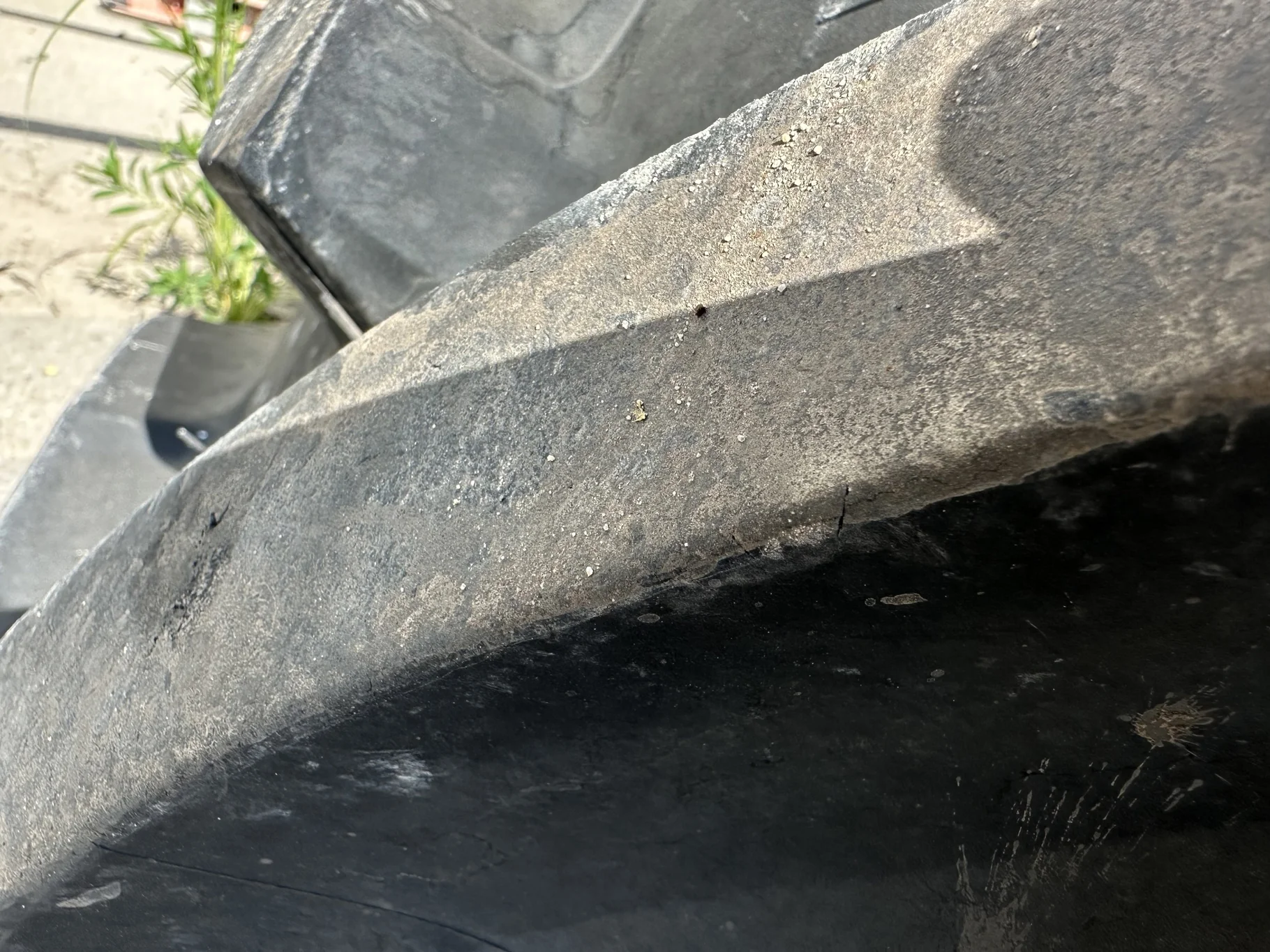 USED 90% 480/80R46 Michelin AgriBib 2 R-1W (158A8/158B) TL on a 16 X 46 JD Yellow 12 Bolt Stub image 6