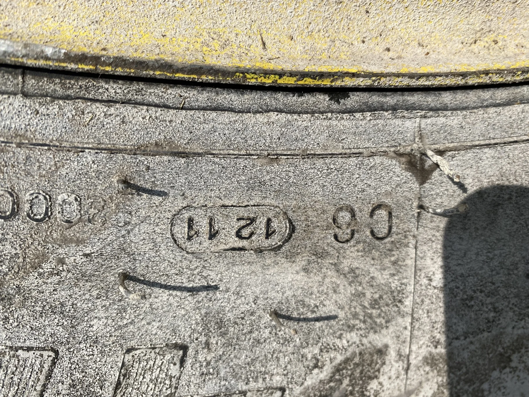 Used 60% 420/85R34 Mitas Radial Drive RD1 (142A8) on 13 x 34 Waffle Wheel and 10 Bolt Waffle Center image 5