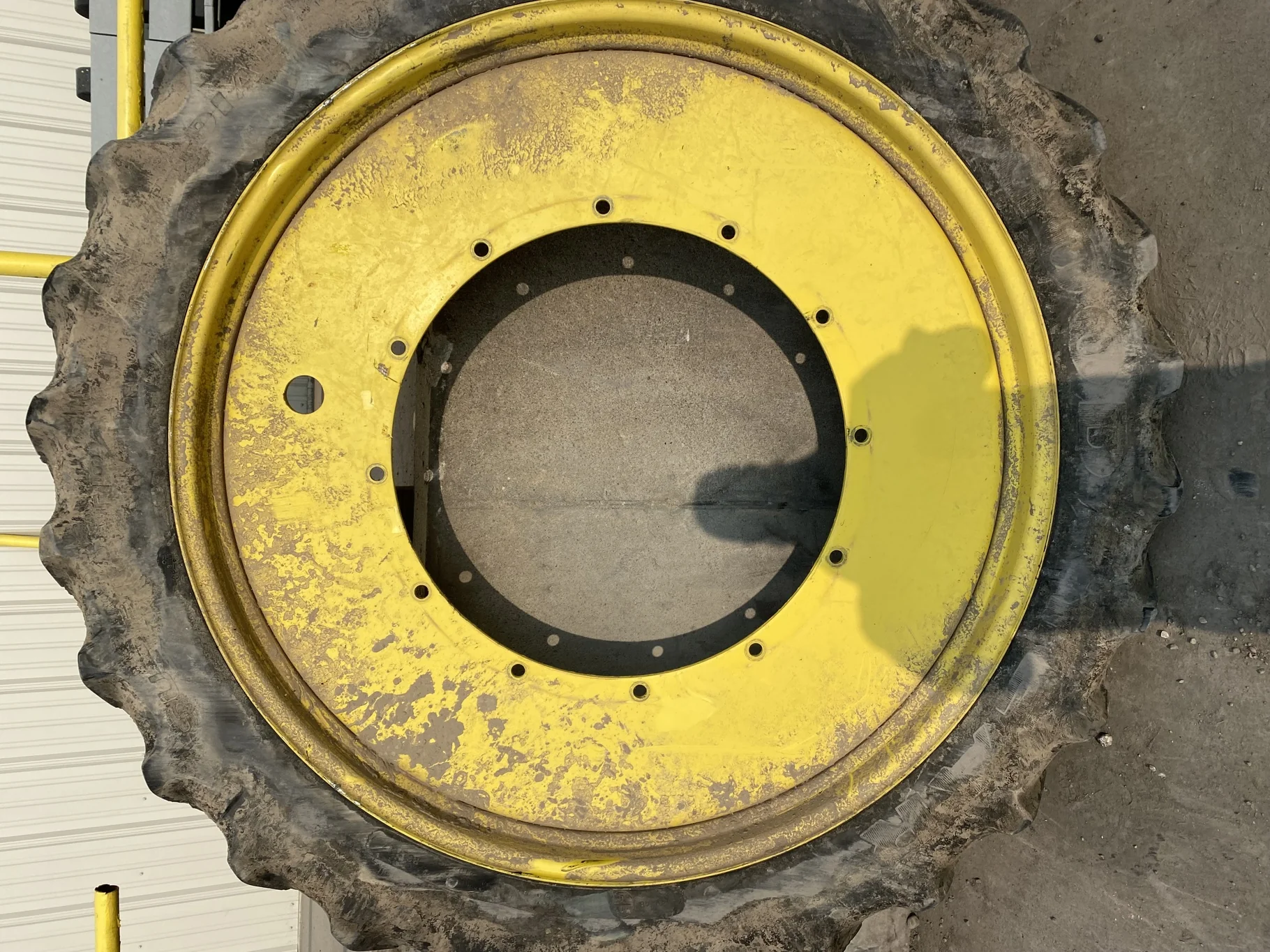 Used 40% 320/90R54 Goodyear Super Traction Radial (149A8) R-1W TL on a 10 x 54 JD Yellow Stub image 8