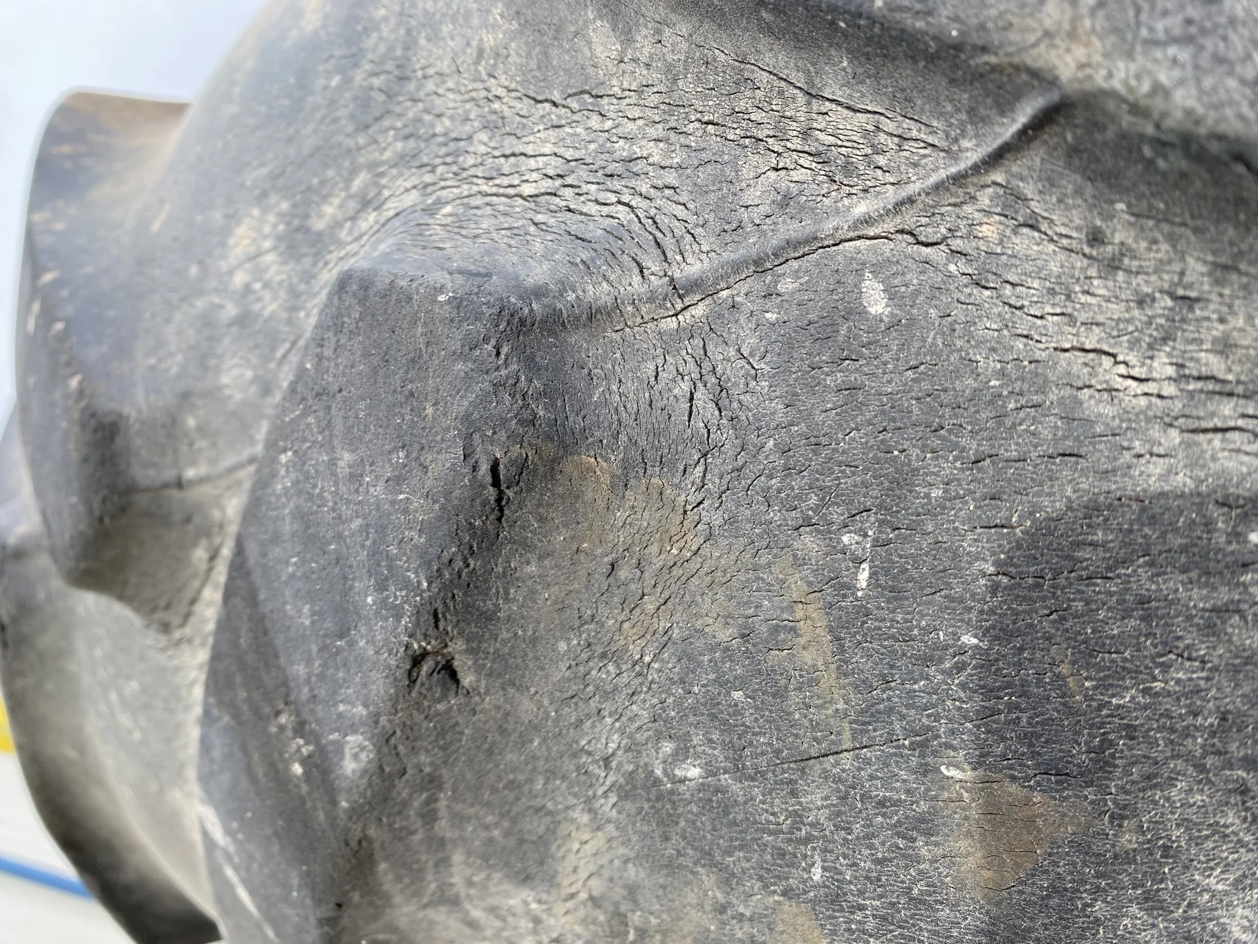 Used 42% 380/90R54 Goodyear Super Traction Radial DT800 on 12 X 54 John Deere Yellow 10 Bolt (.937) image 8