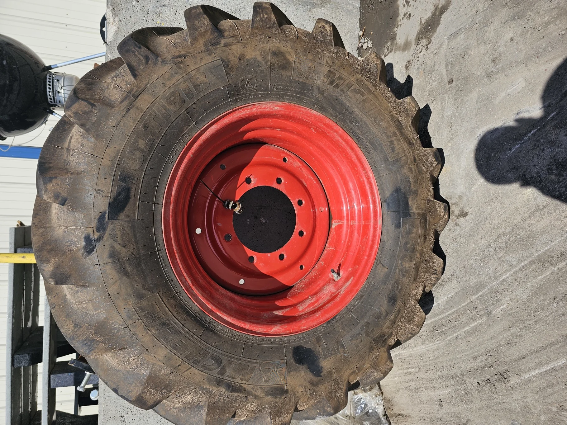 Take Off 480/65R24 Michelin MultiBib R-1W 133D TL on a 15 X 24 Fendt Red Formed 8 Bolt Wheel(27/32") image 2