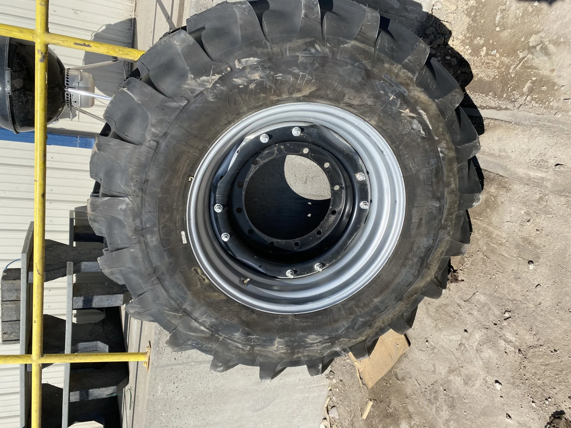 Take Off 420/90R30 Michelin AgriBib R-1W 147A8/147B TL on a 15 X 30 CIH Silver Waffle Wheel (2 Bolt) image 2