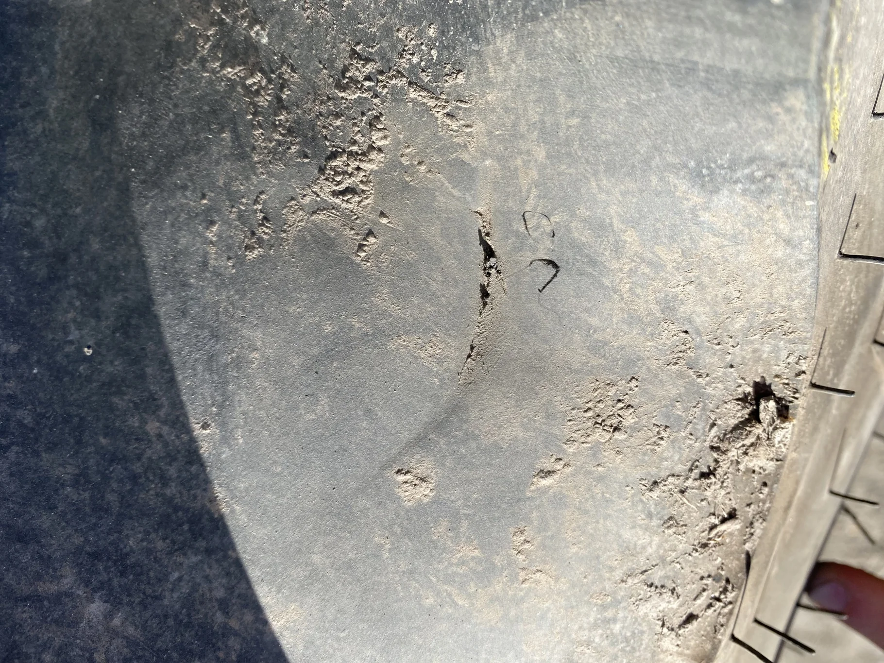 Take Off 420/85R34 Firestone Radial All Traction DT R-1W 147B TL on a 15 X 34 JD Yellow Waffle image 12