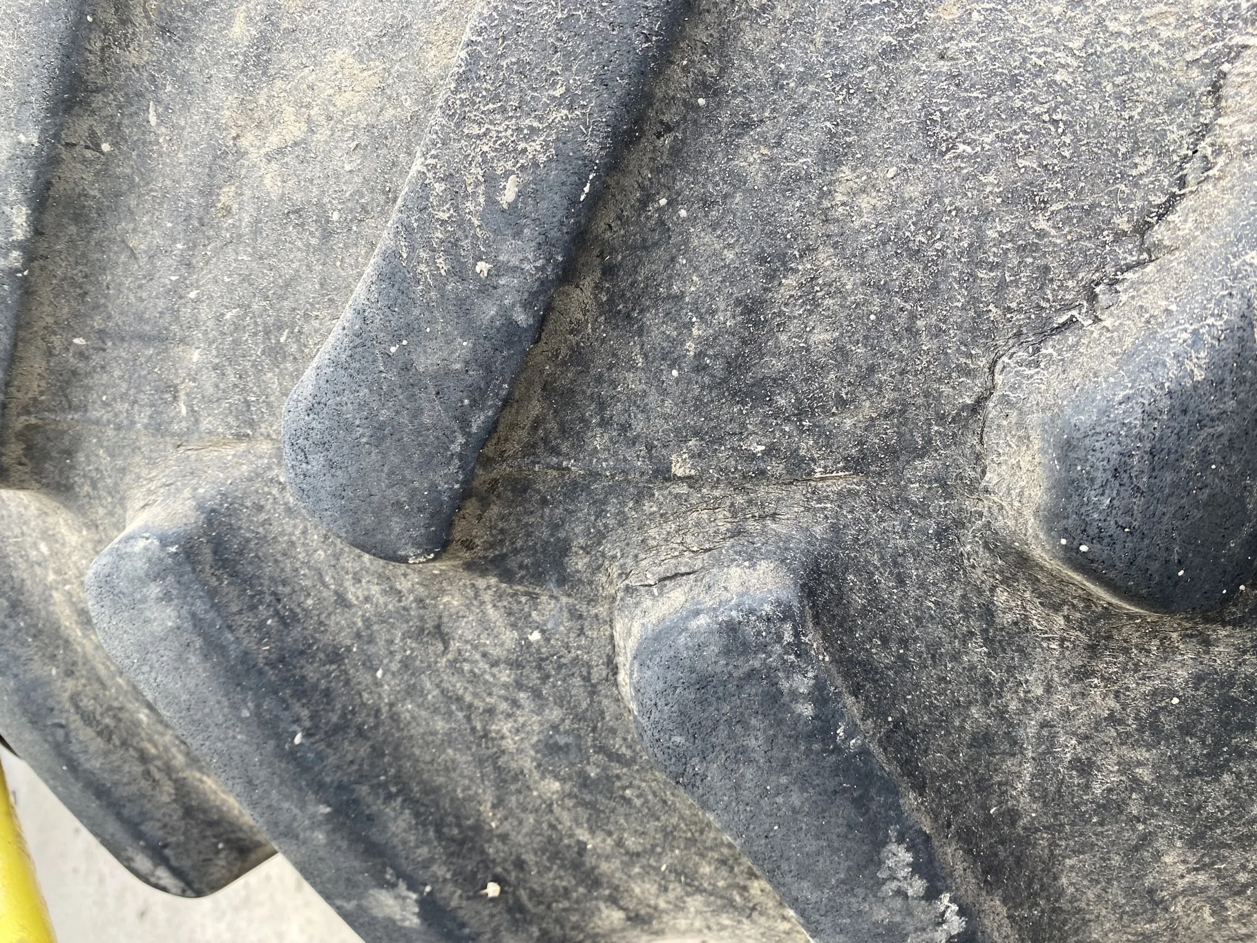 Used 65% 480/80R50 Firestone Radial Deep Tread 23 (159B) on 15 x 50 Case Silver 10 Bolt Dual Wheel image 7